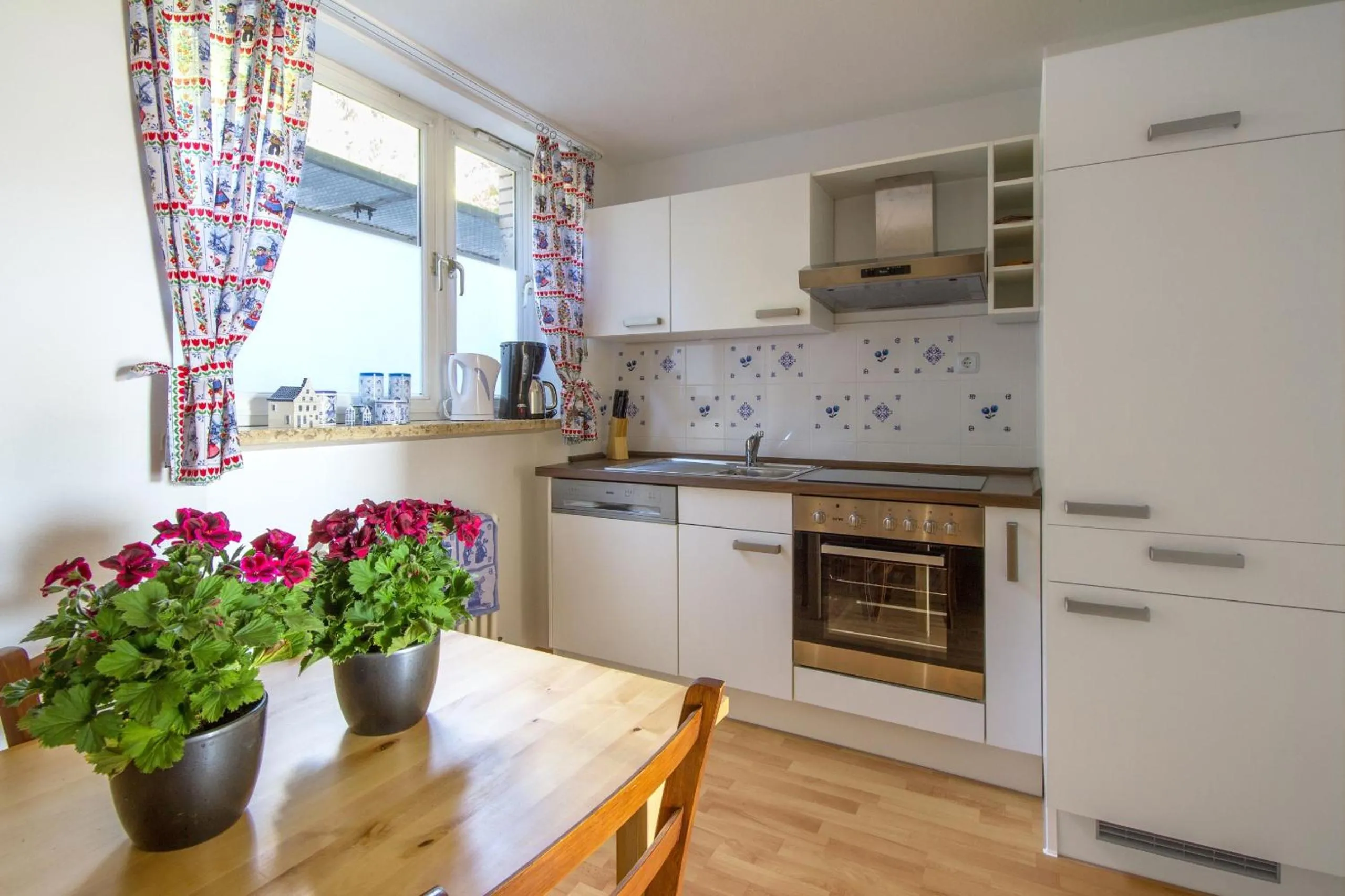 Kitchen or kitchenette in Villa Schönau