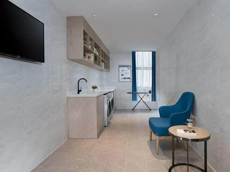 Kyriad Marvelous Hotel Shenzhen Longhua District Qinghu Subway Station