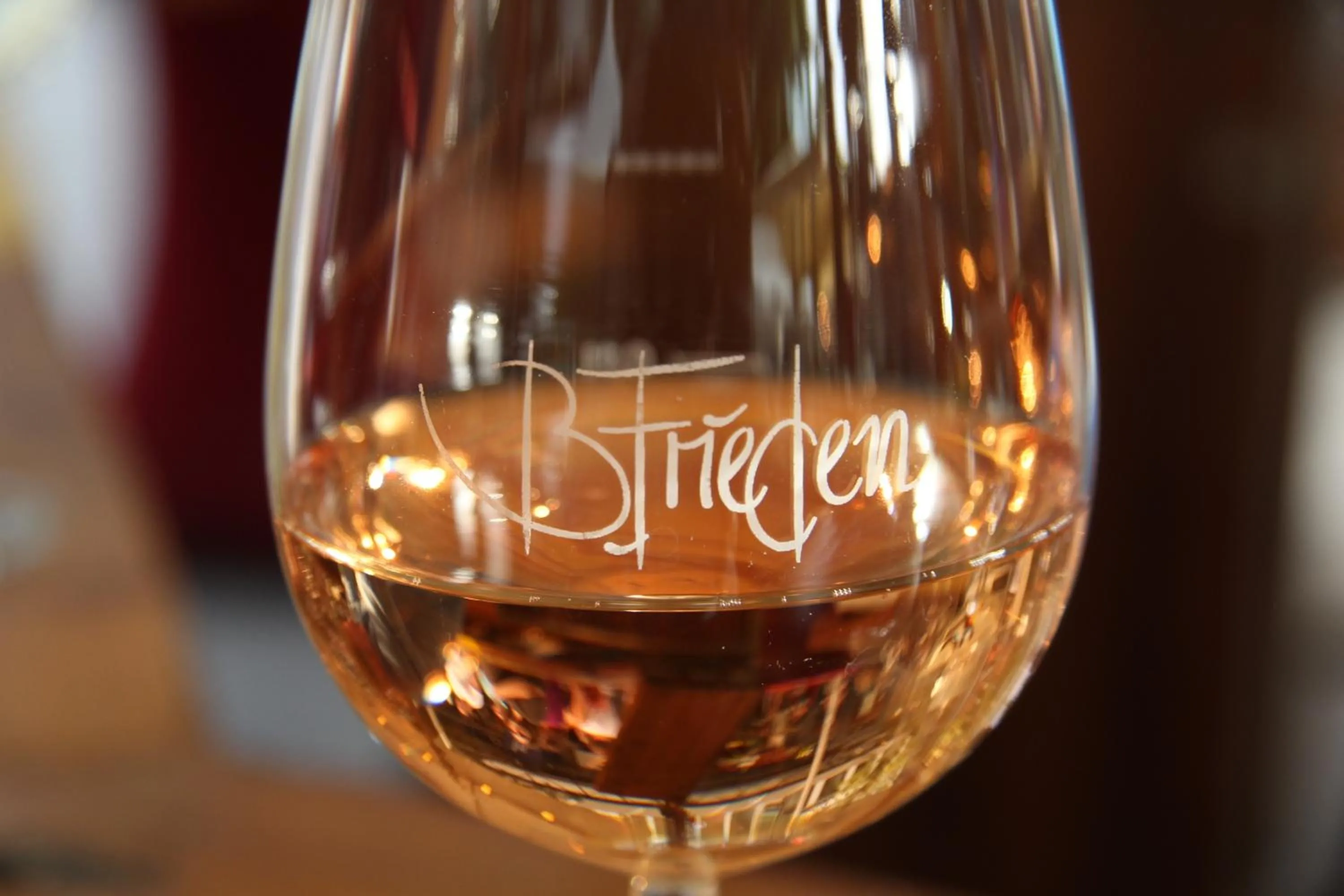 Food and drinks in Gästehaus und Weingut Bernd Frieden