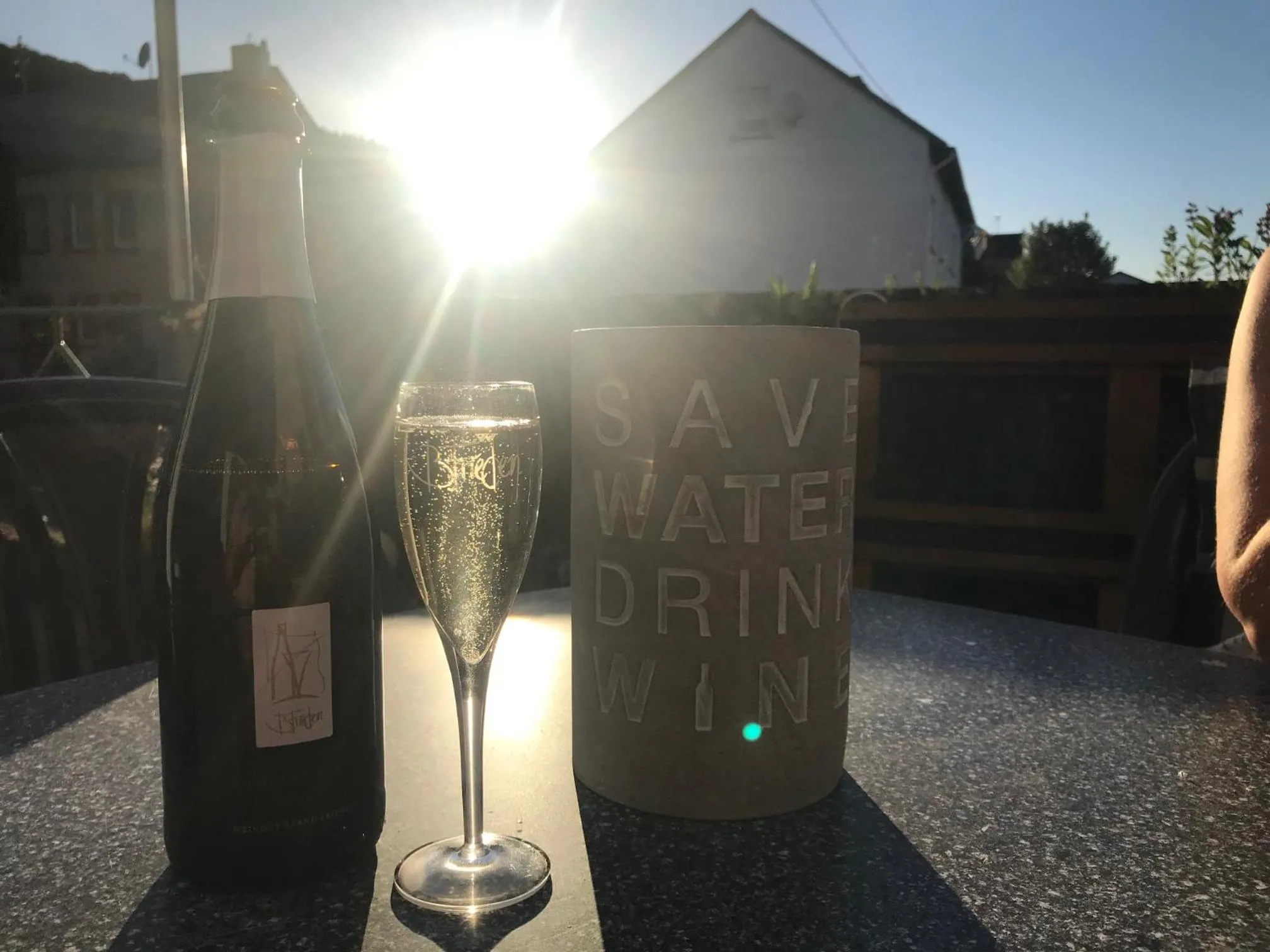 Food and drinks in Gästehaus und Weingut Bernd Frieden