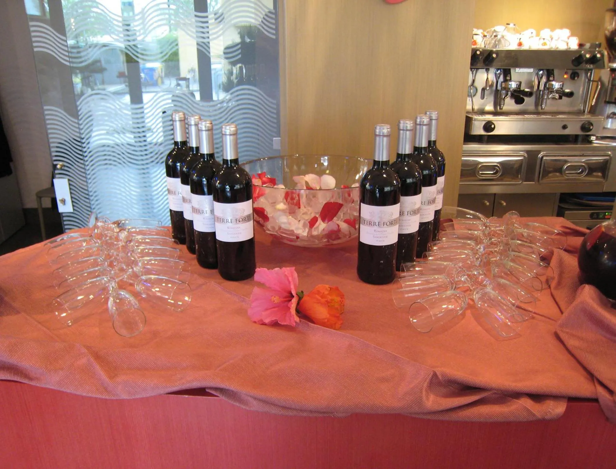 Alcoholic drinks in Hotel Marcus