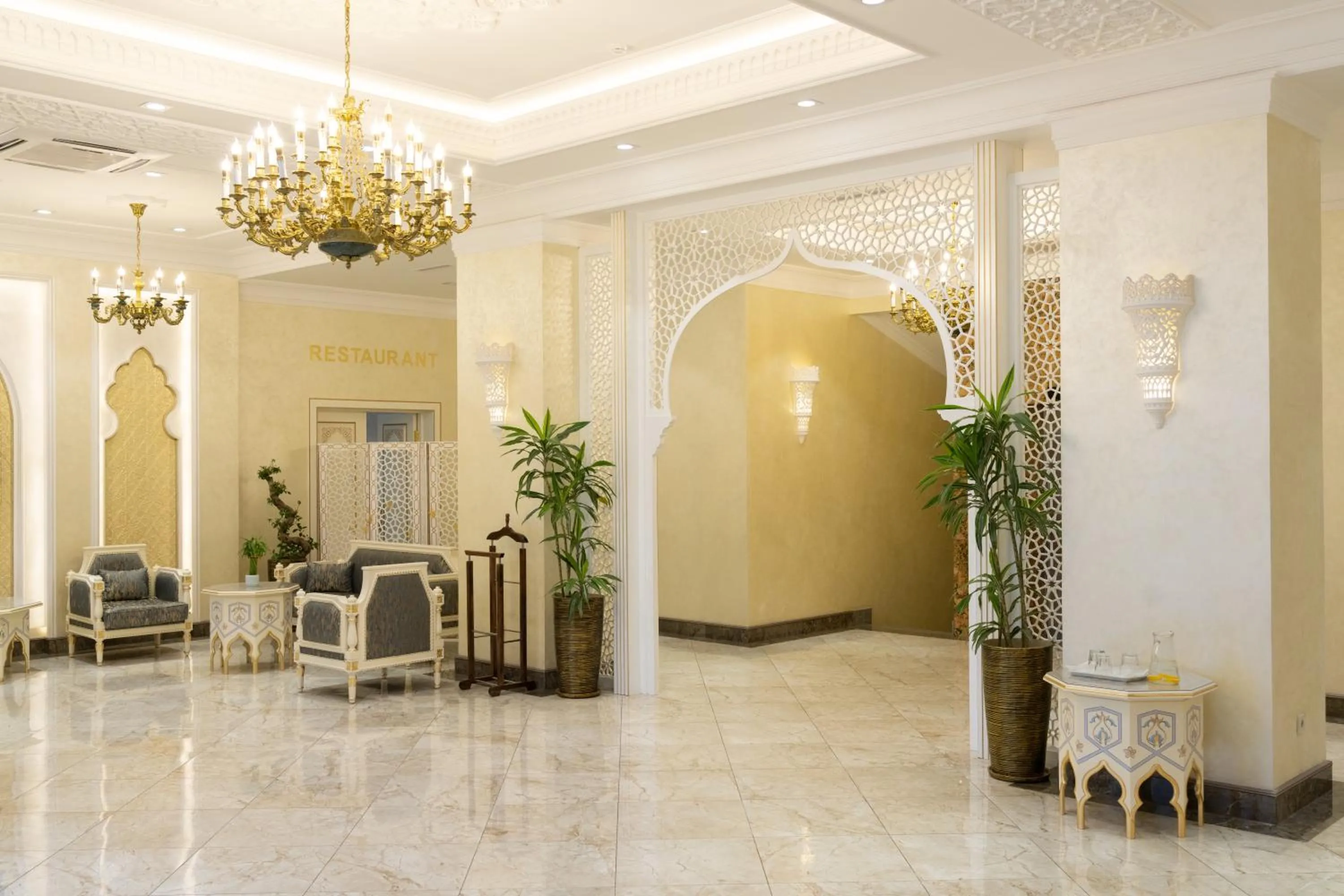 Lobby or reception in Al Anvar Halal Hotel by HotelPro group
