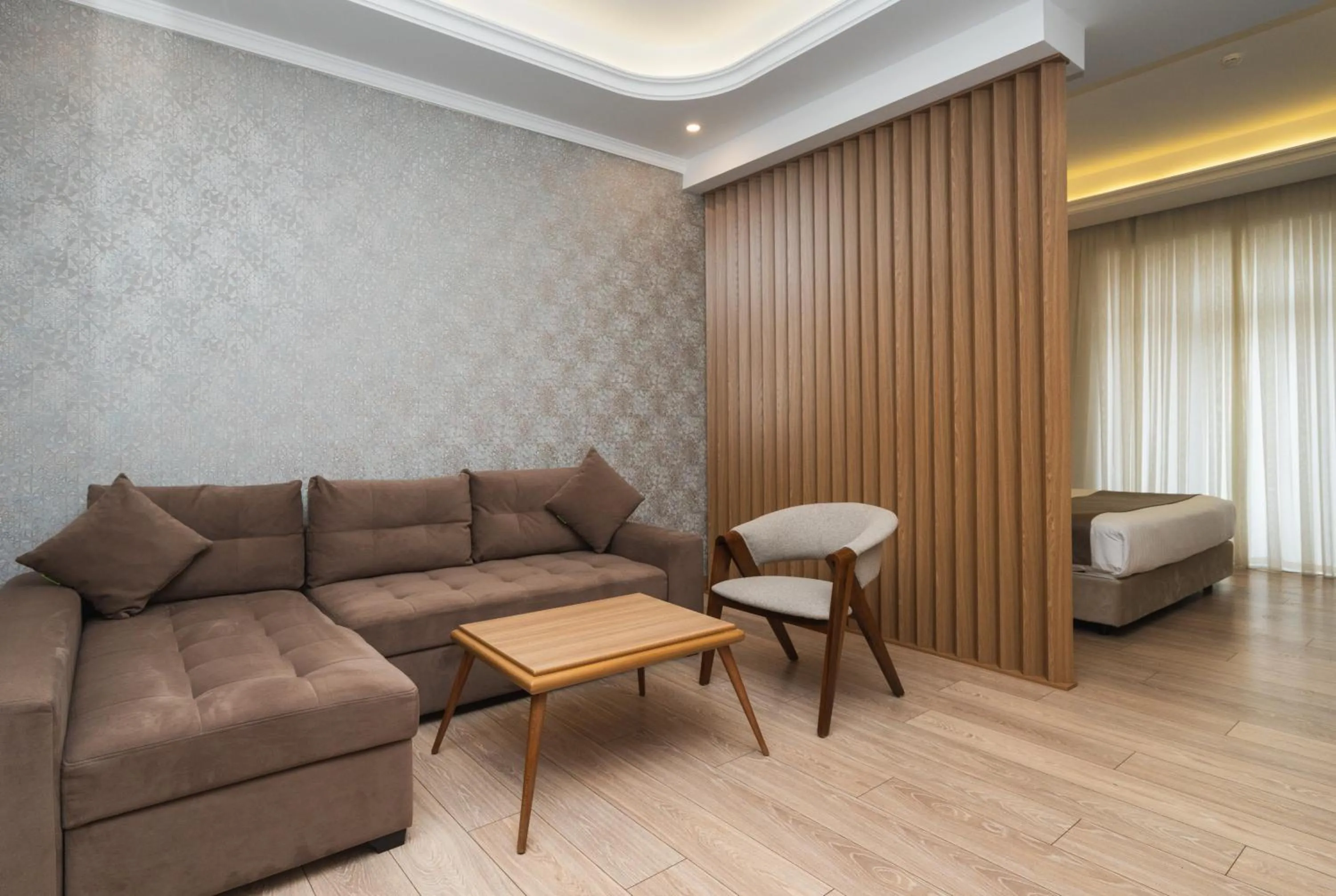 Photo of the whole room in Al Anvar Halal Hotel by HotelPro group