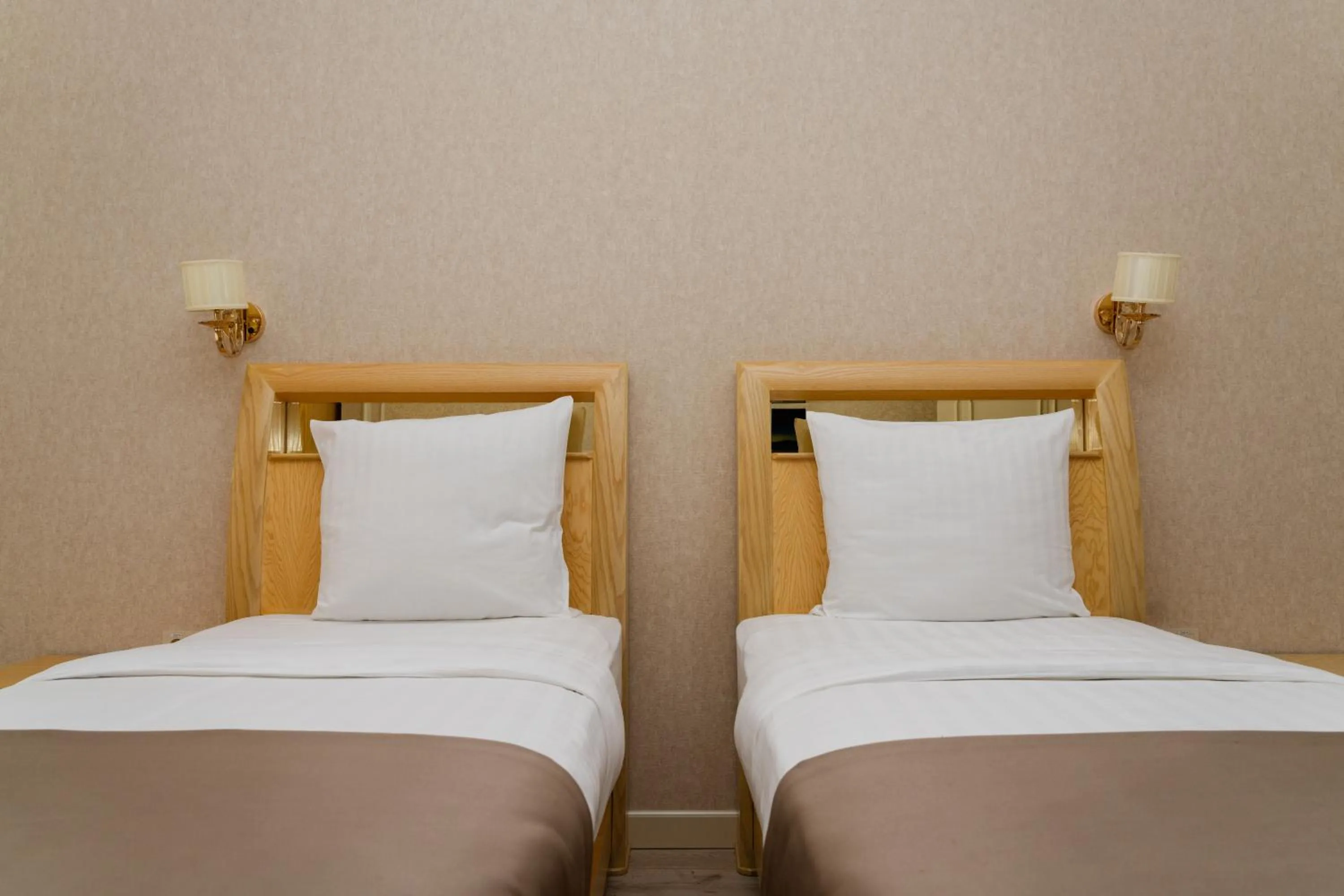 Bed in Al Anvar Halal Hotel by HotelPro group