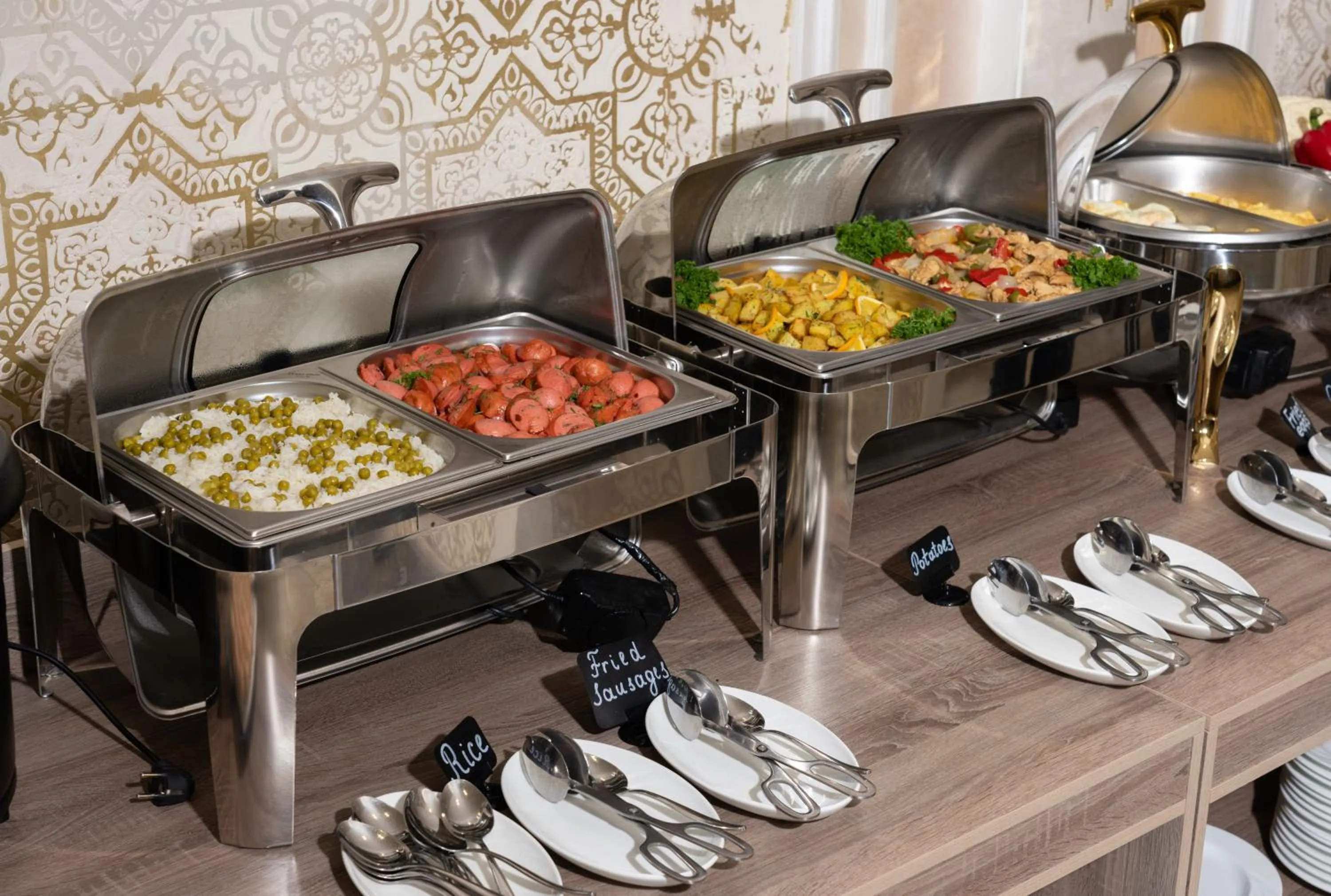 Food in Al Anvar Halal Hotel by HotelPro group