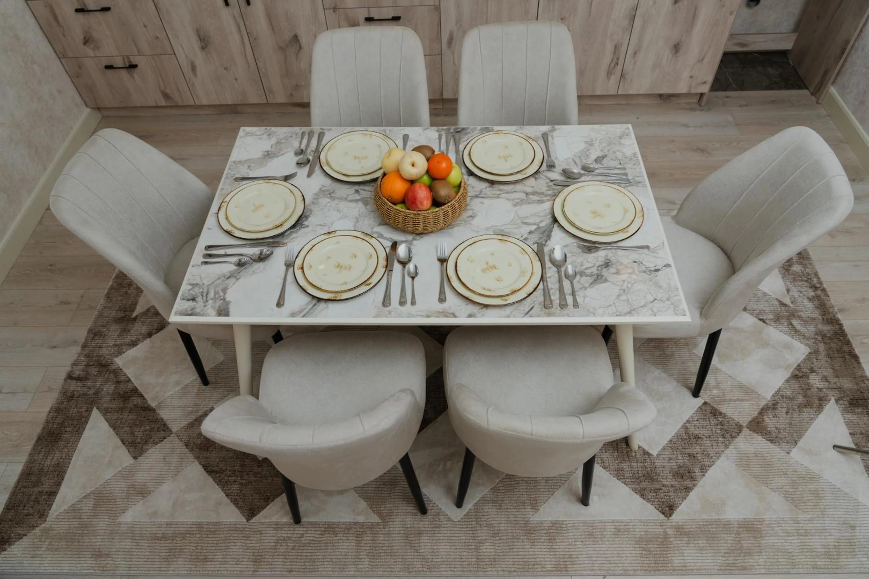 Dining area in Al Anvar Halal Hotel by HotelPro group