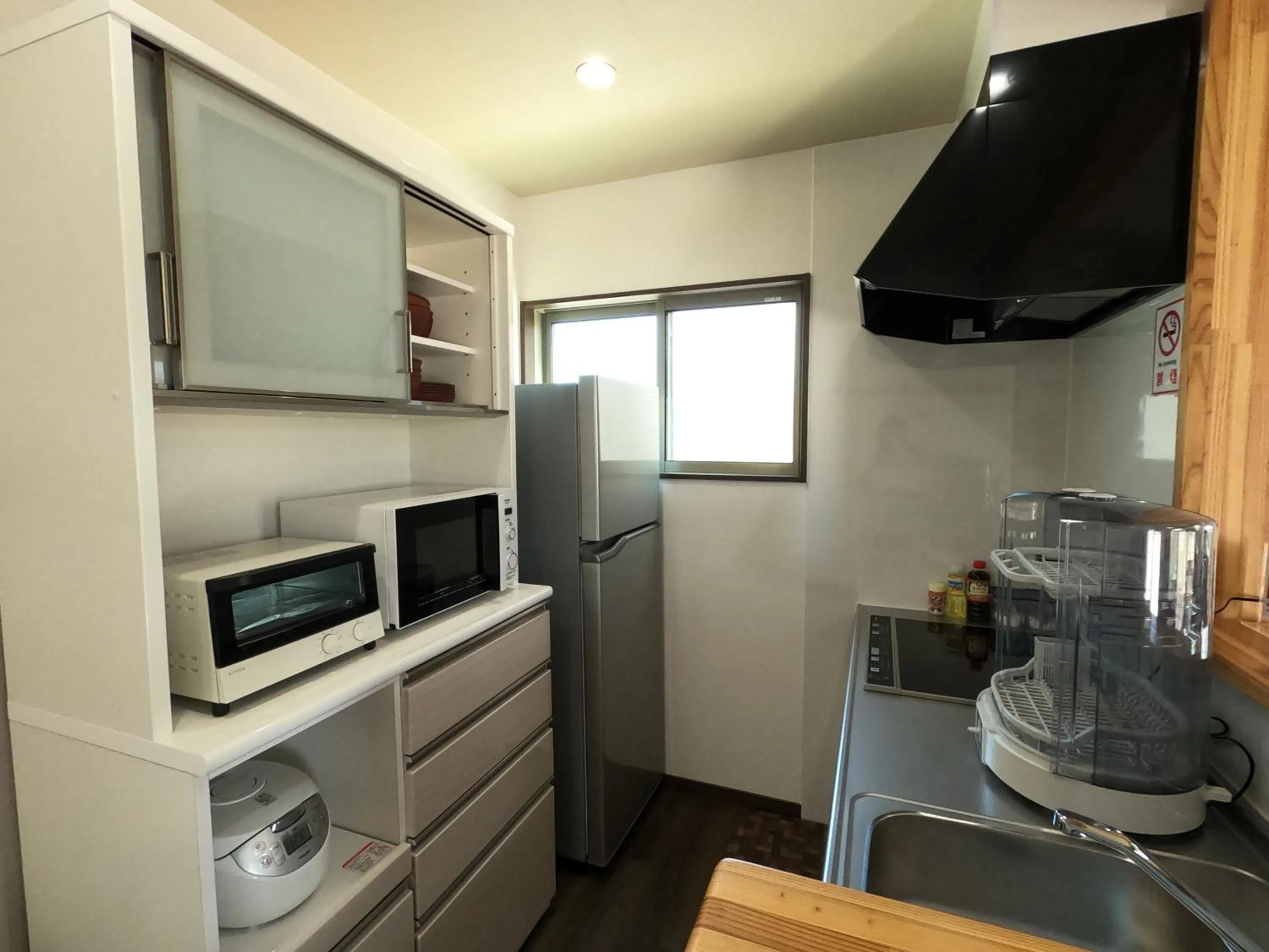 Kitchen or kitchenette in Churaumi Village