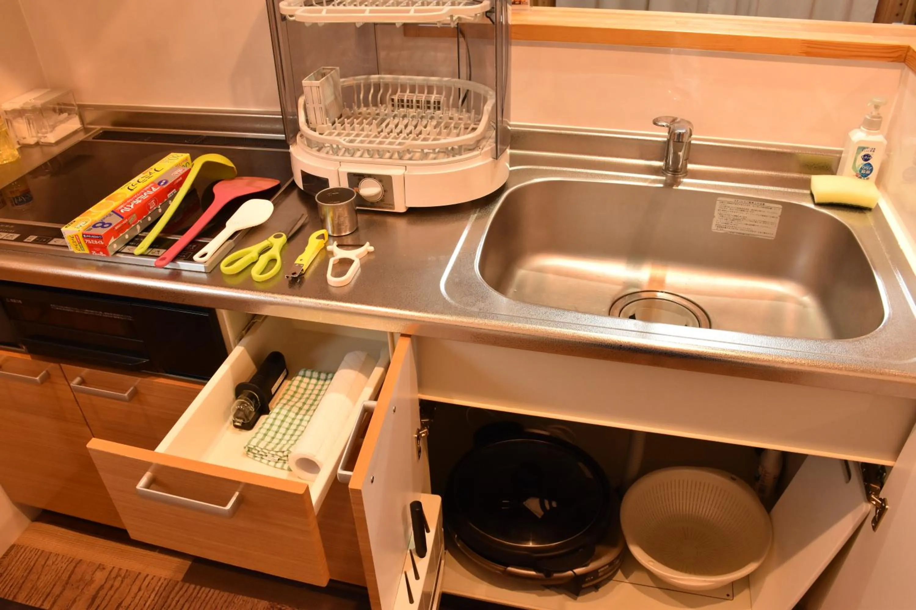 Kitchen or kitchenette in Churaumi Village