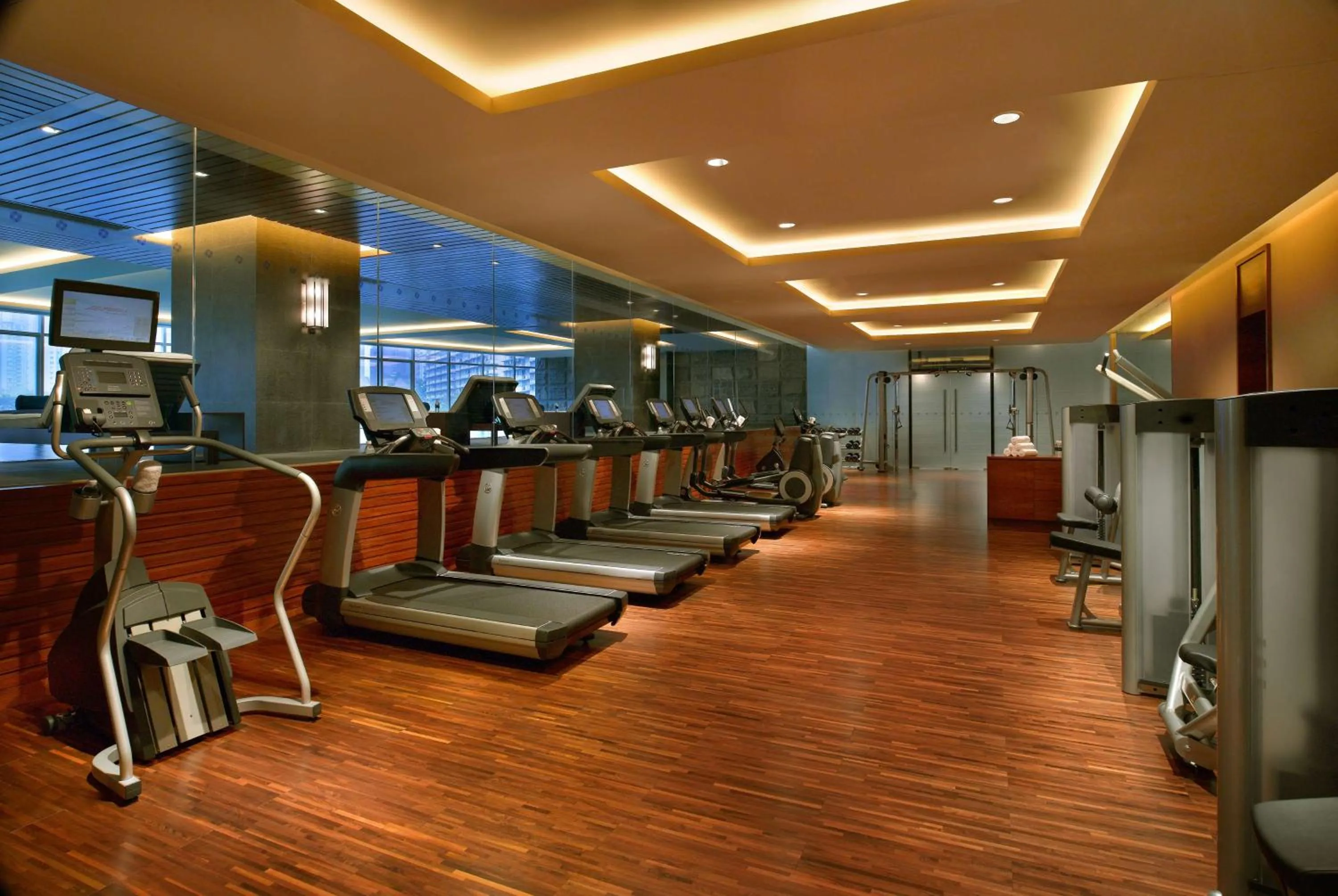 Fitness centre/facilities in Hyatt Regency Chongqing Hotel
