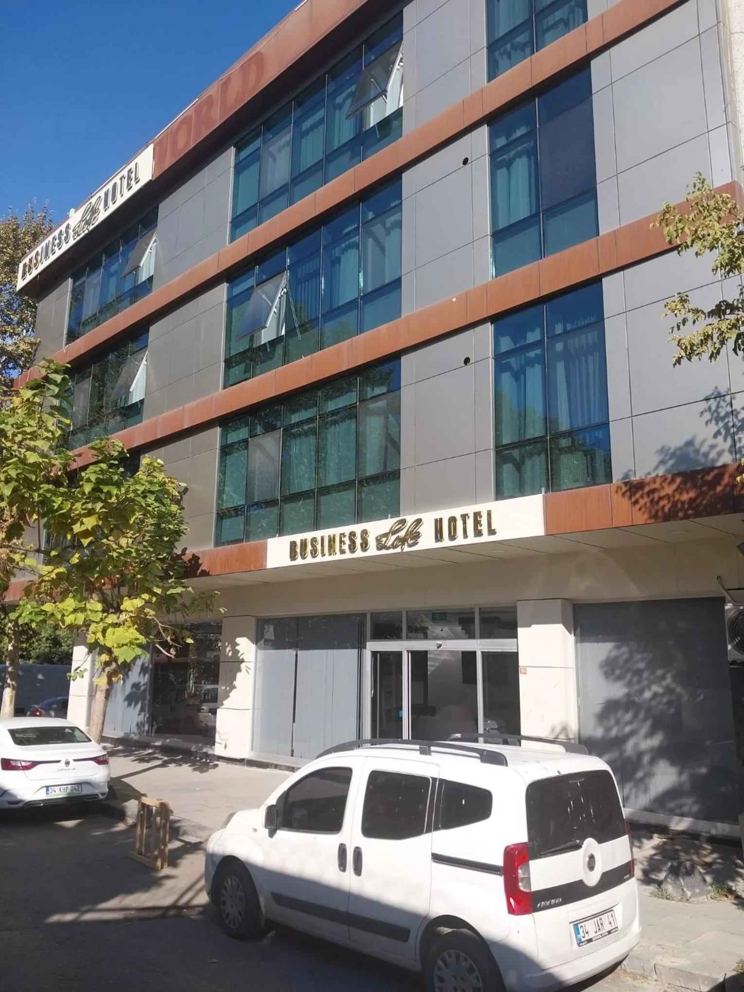 Property building in Business Life Hotel Güneşli