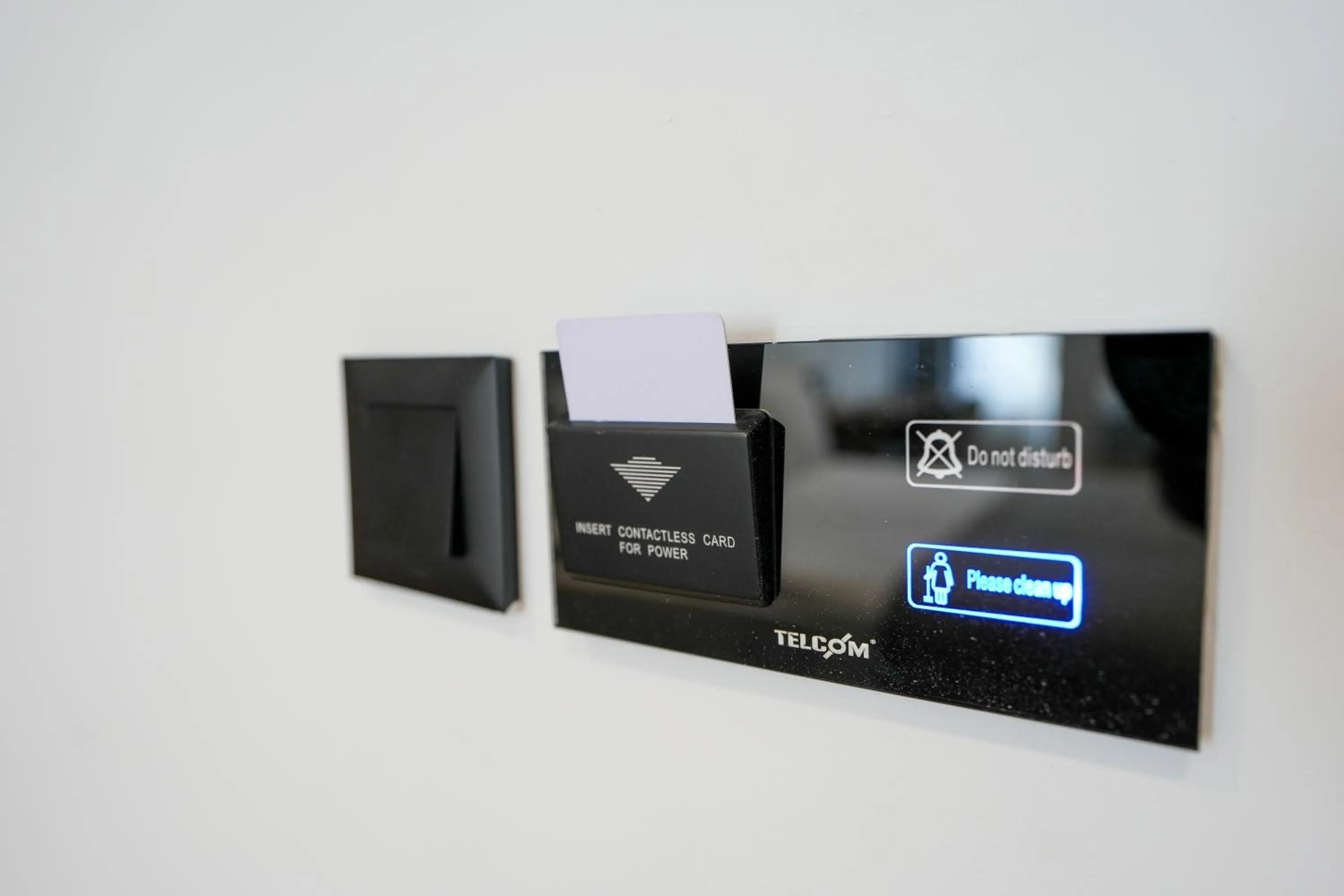 room service in Business Life Hotel Güneşli