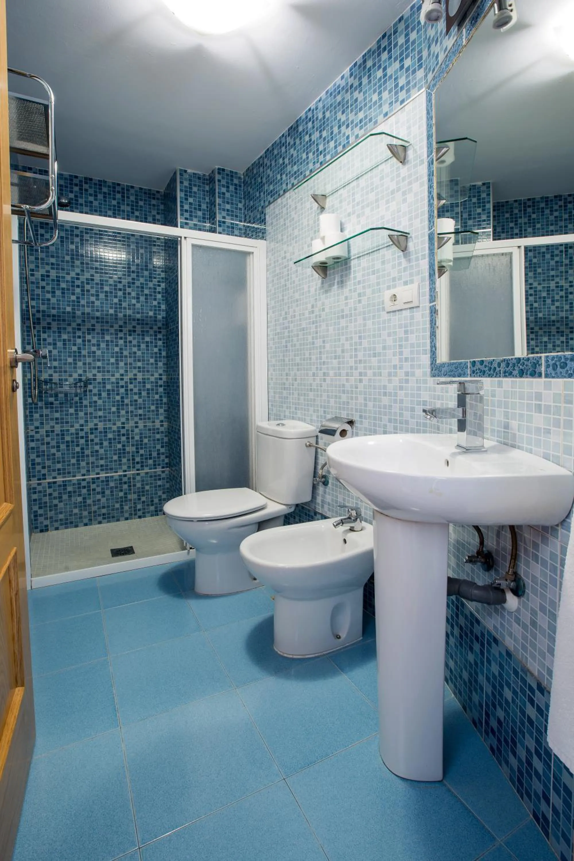 Bathroom in Apartamentos Casa de la Lonja
