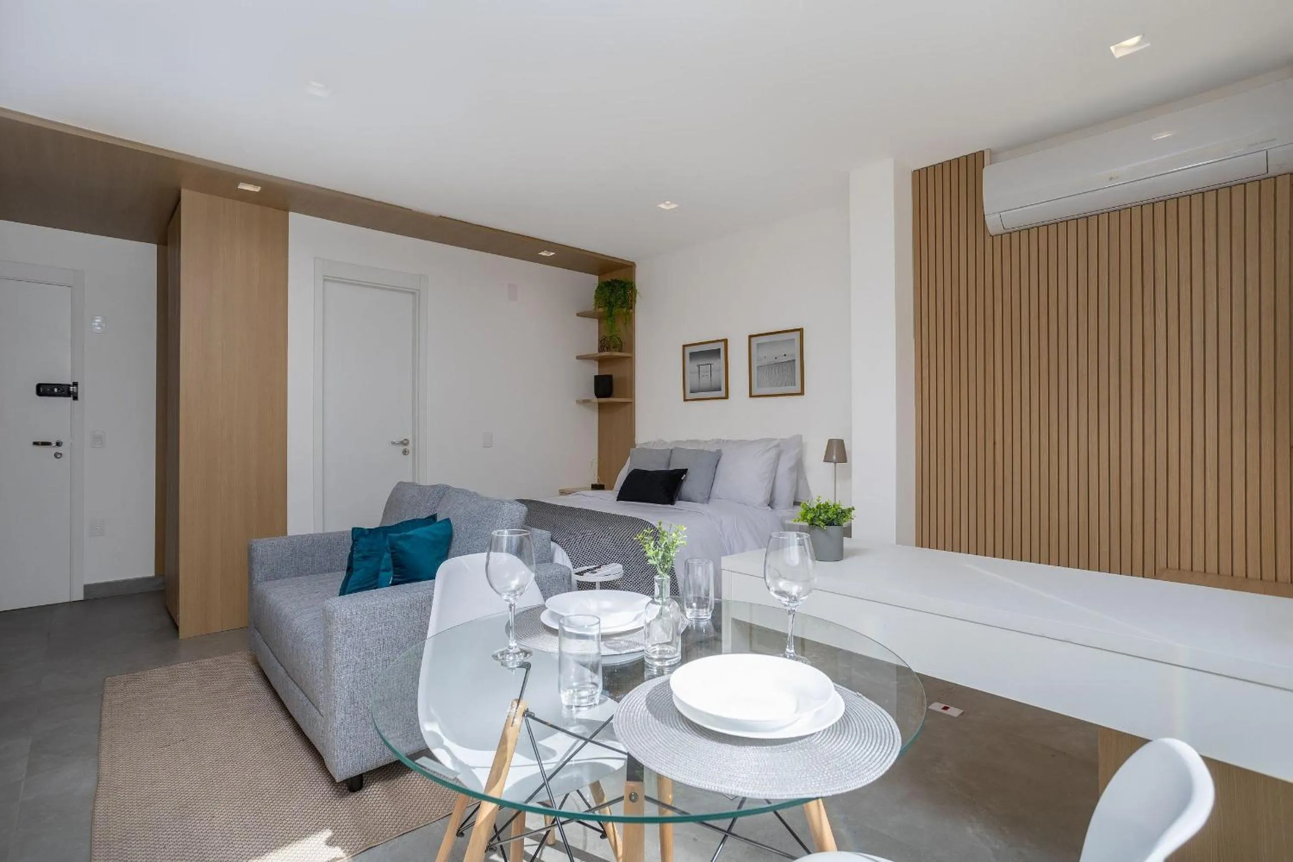 Bedroom in DSG Itaim by Conviva