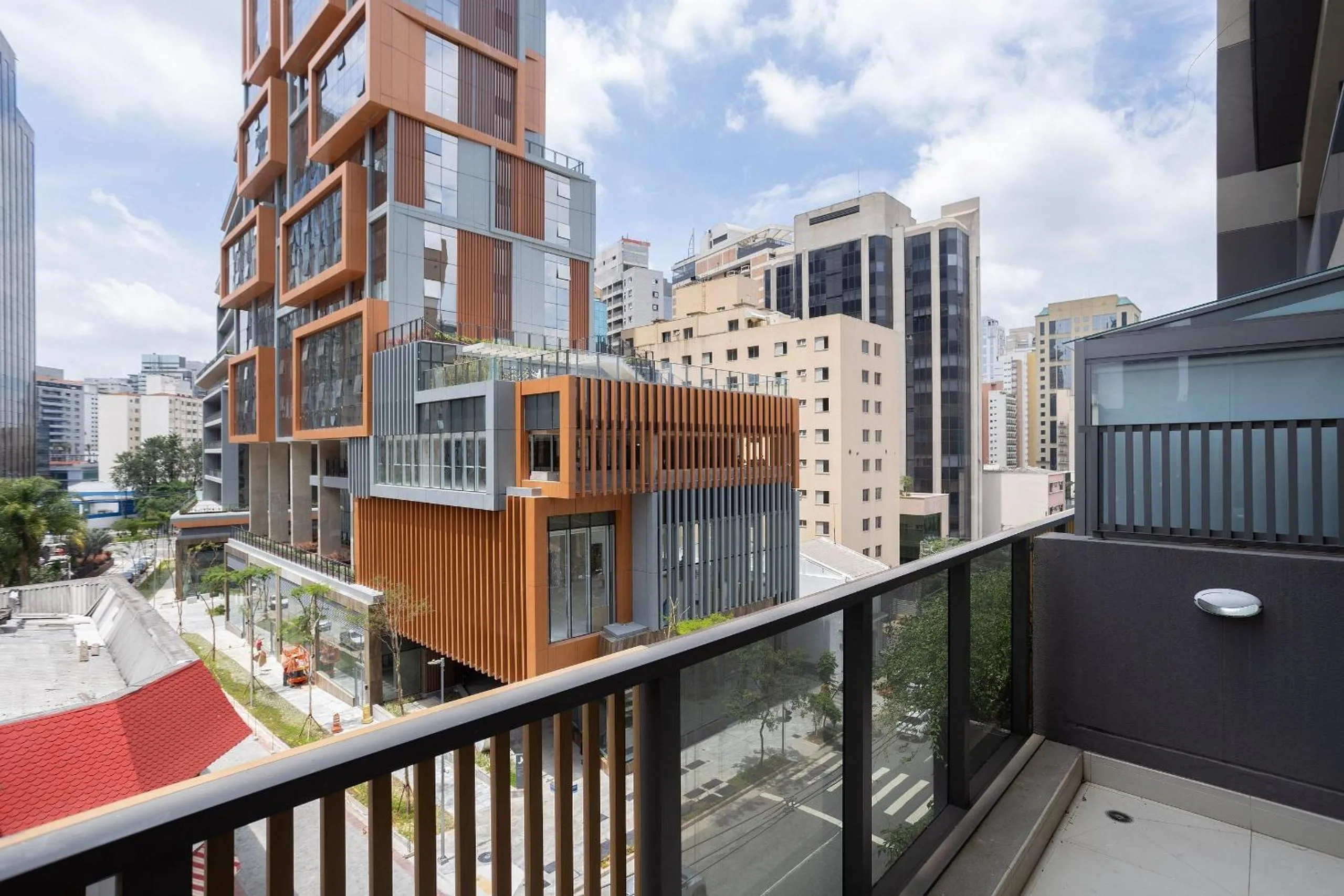 DSG Itaim by Conviva