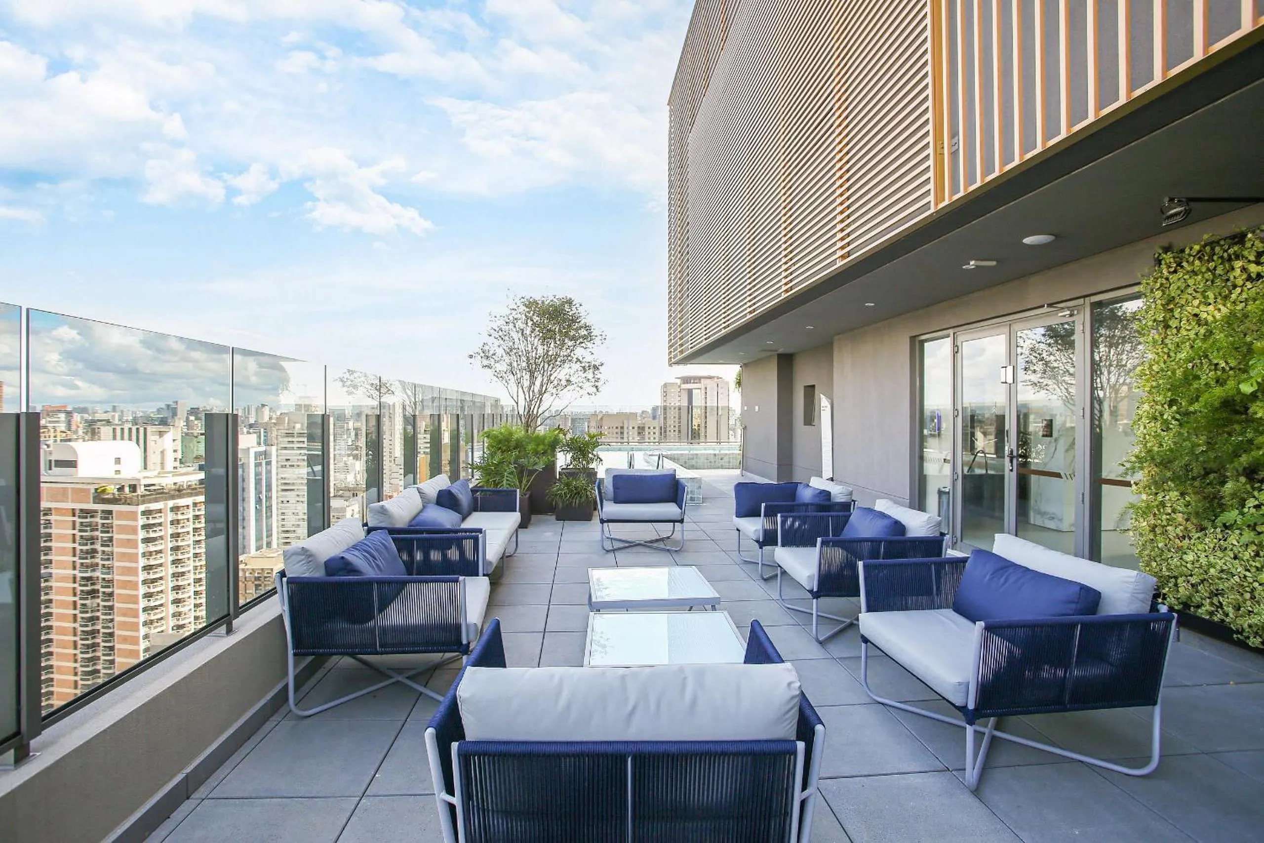 Swimming pool in DSG Itaim by Conviva