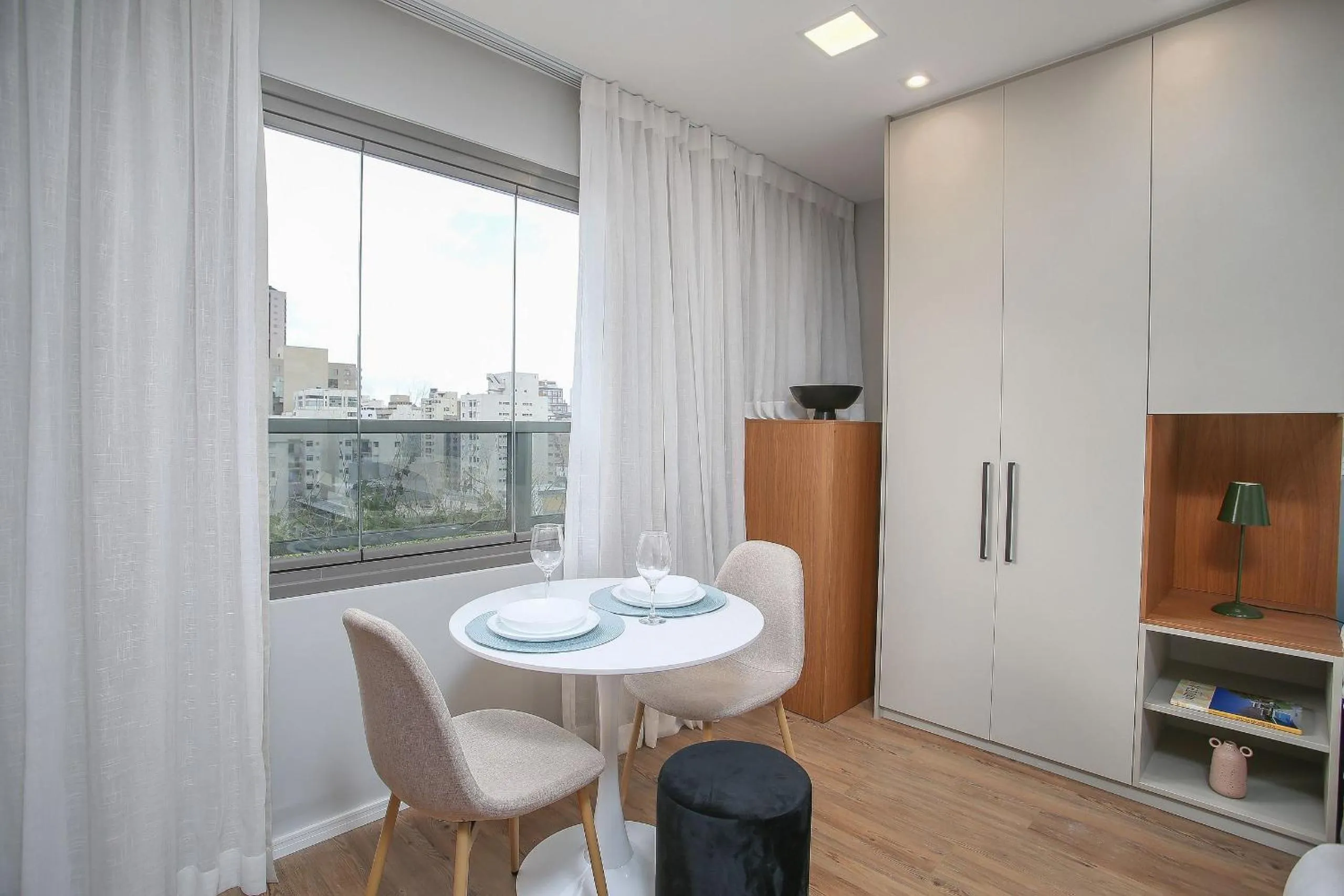 Living room in DSG Itaim by Conviva