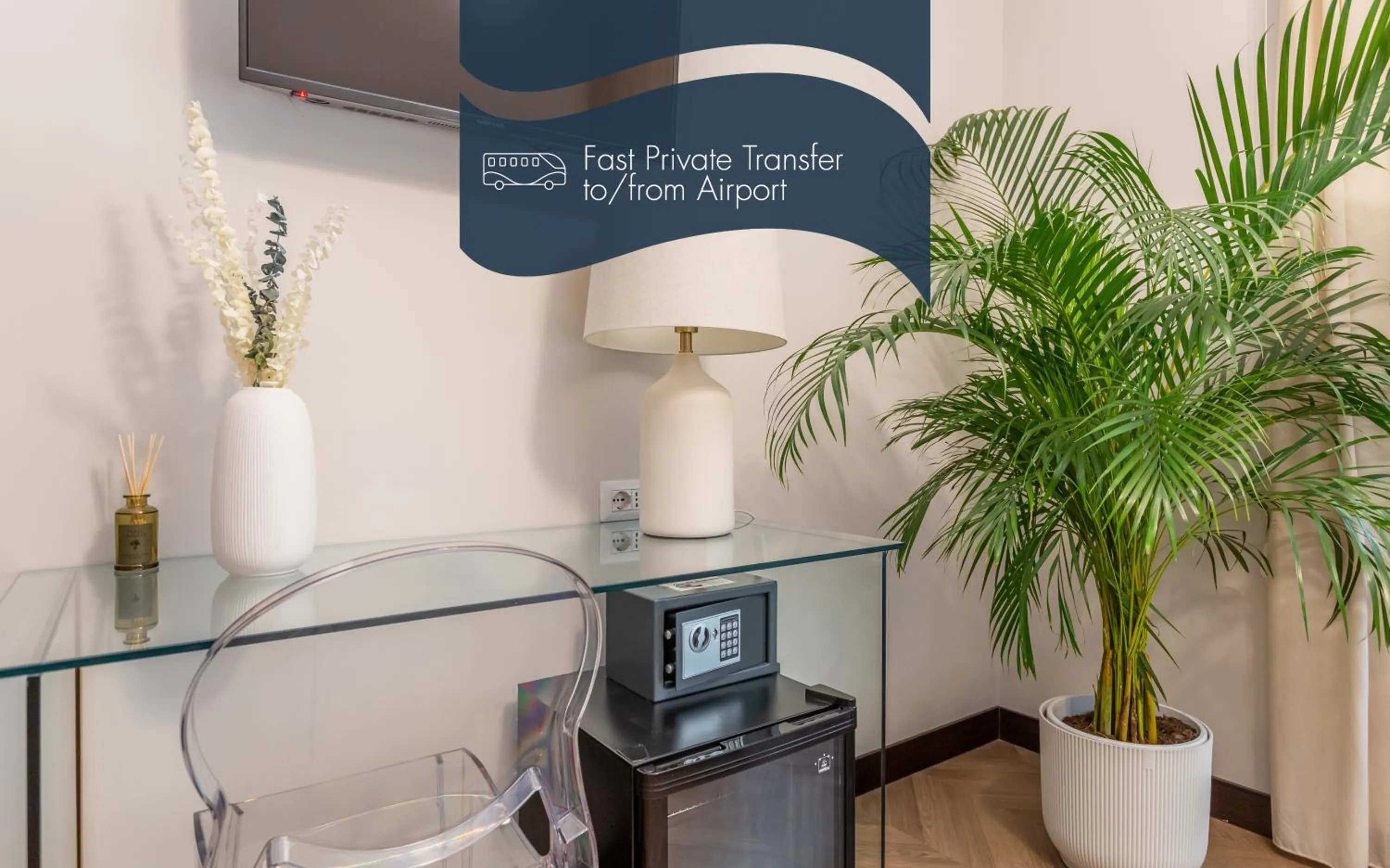 Text overlay in Daplace - Gran Torino Suites