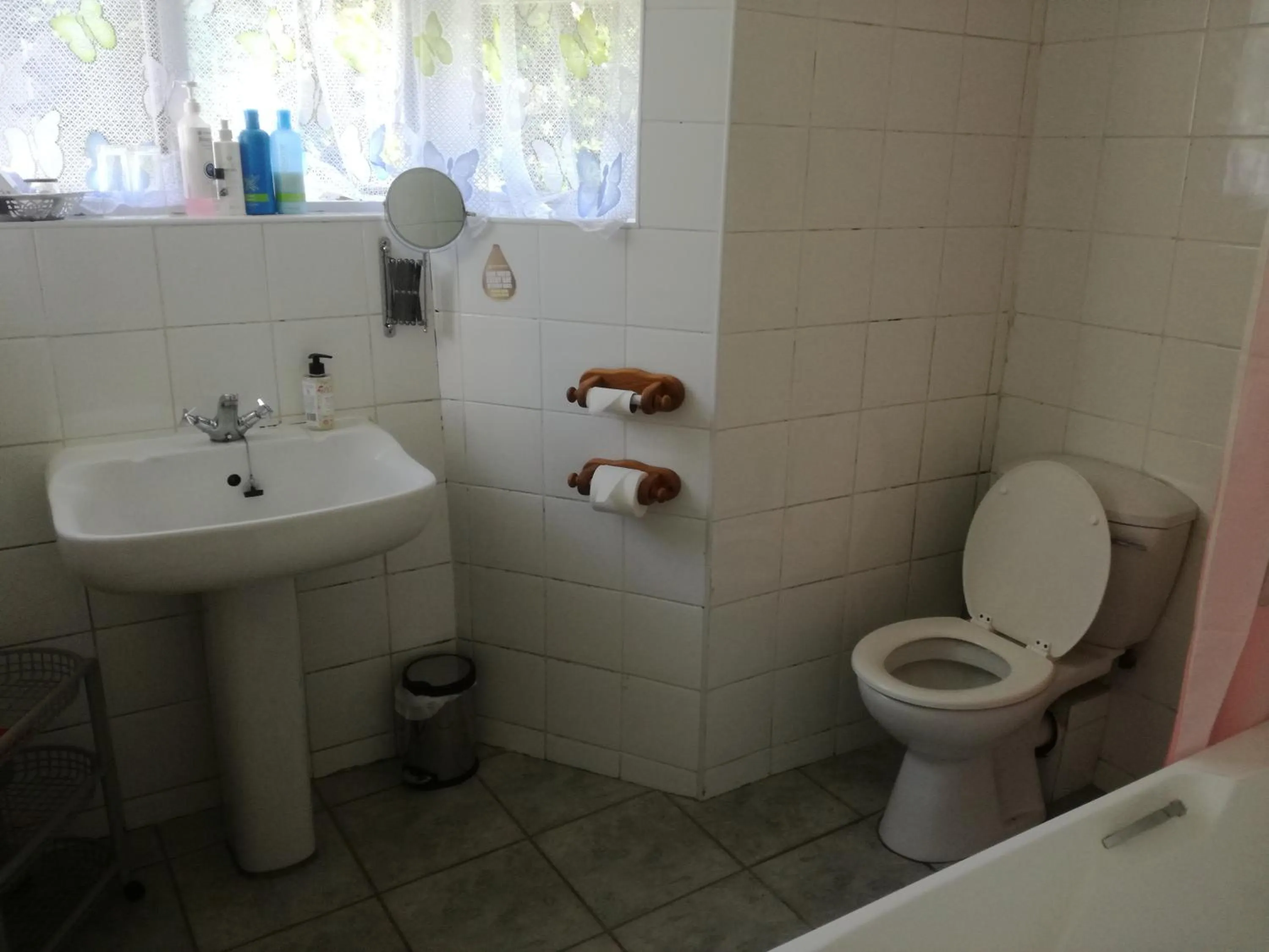 Bathroom in Valley Guest House