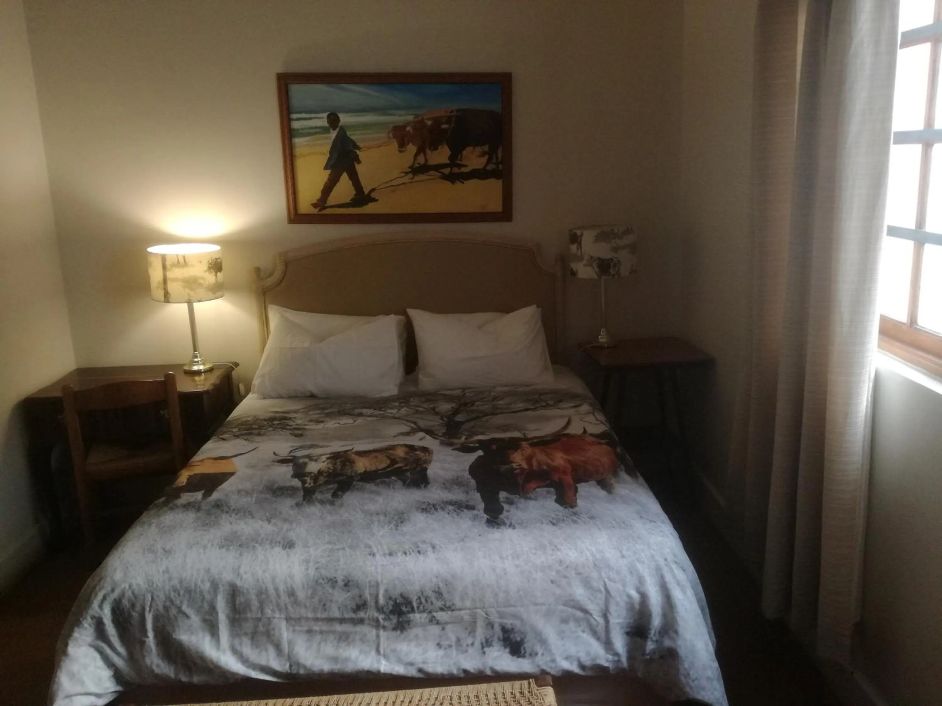 Bedroom, Bed in Valley Guest House