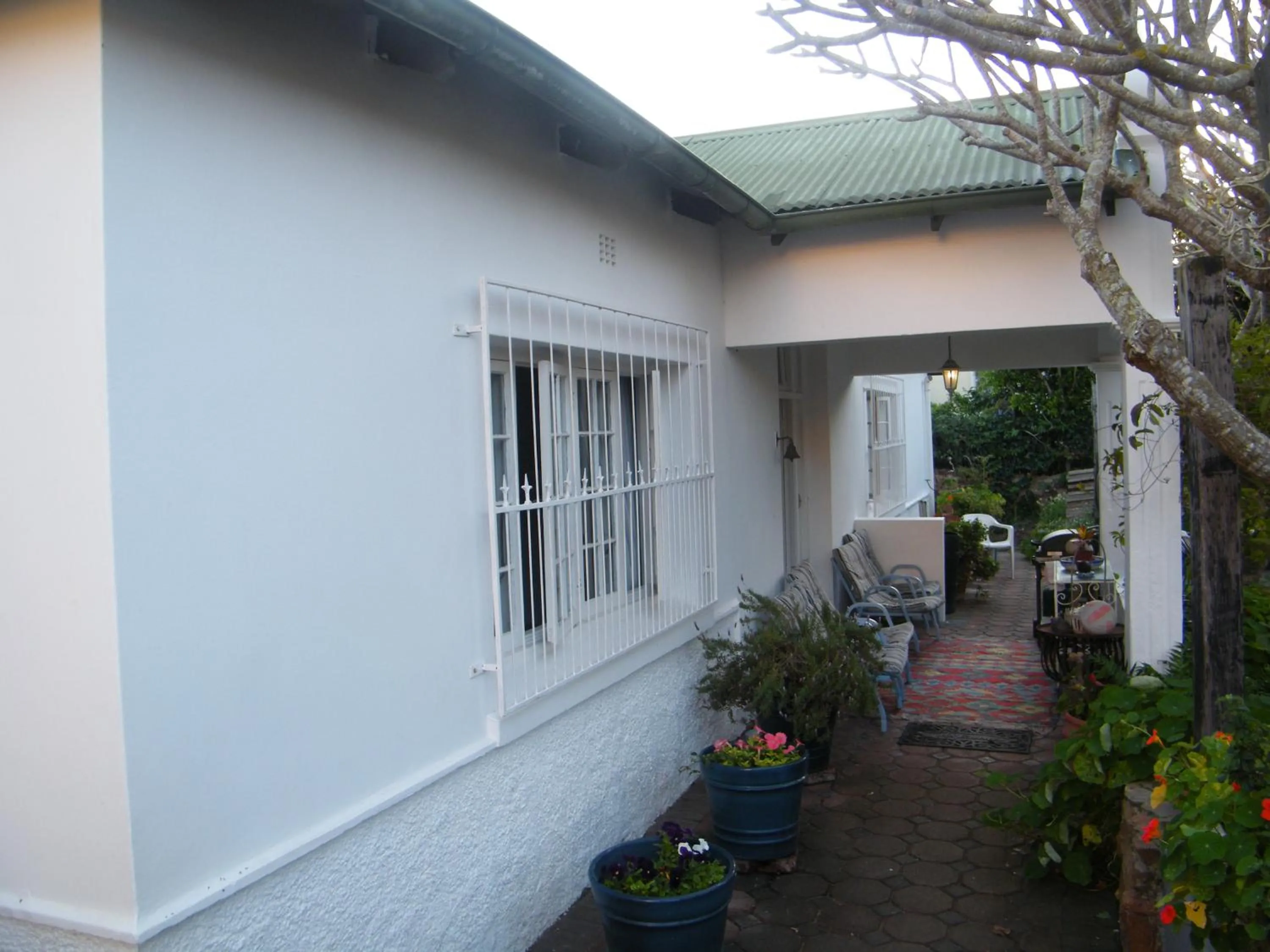 Facade/entrance in Valley Guest House