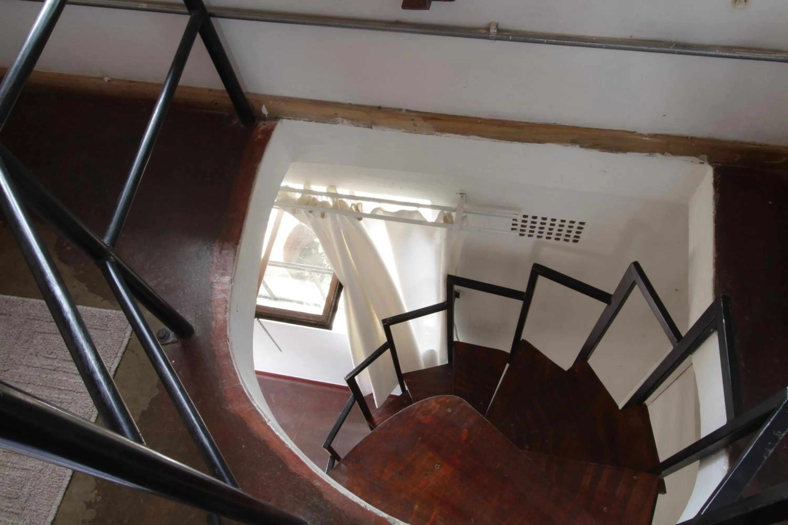 Decorative detail in CURIOCITY Backpackers Johannesburg