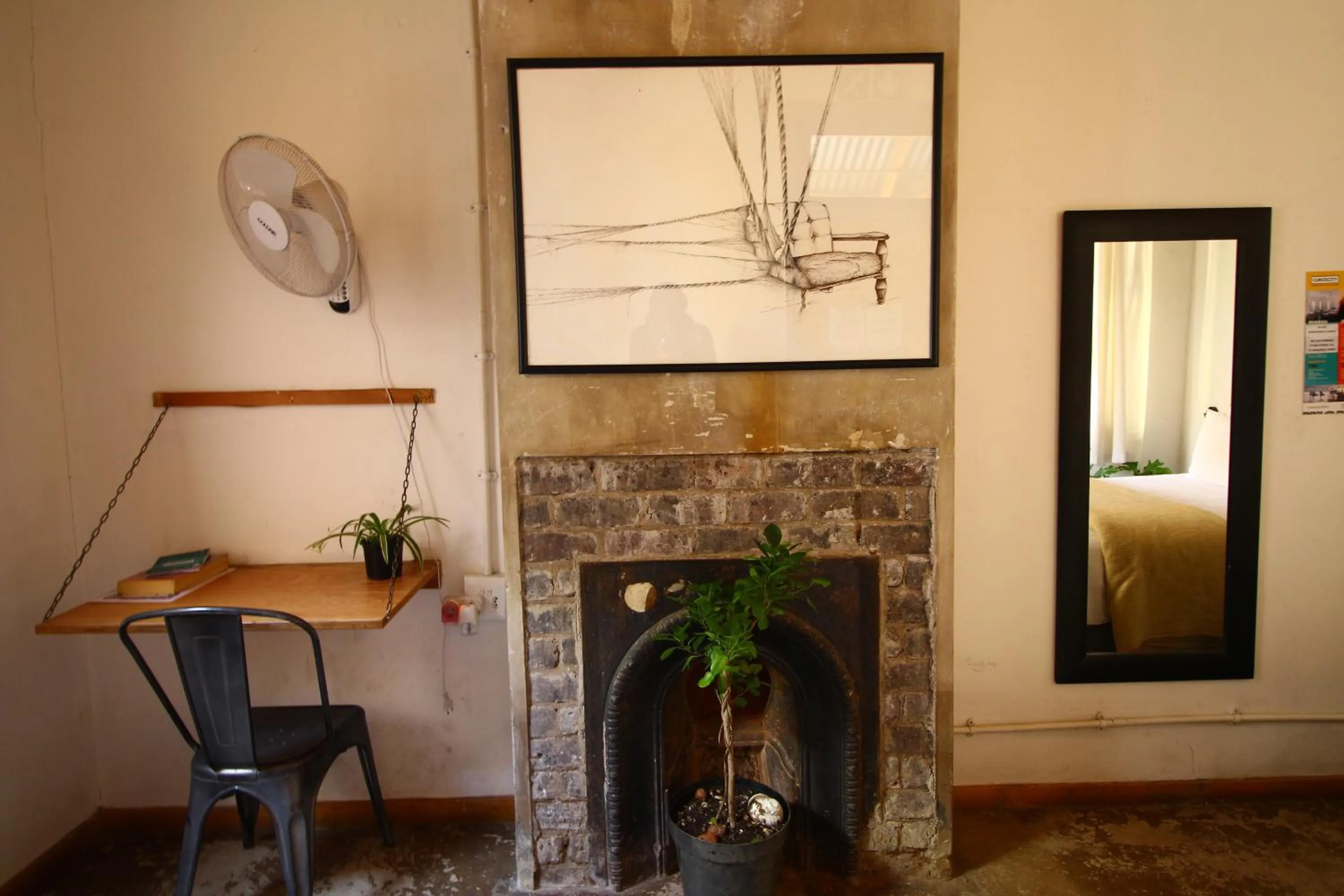 Bedroom in CURIOCITY Backpackers Johannesburg