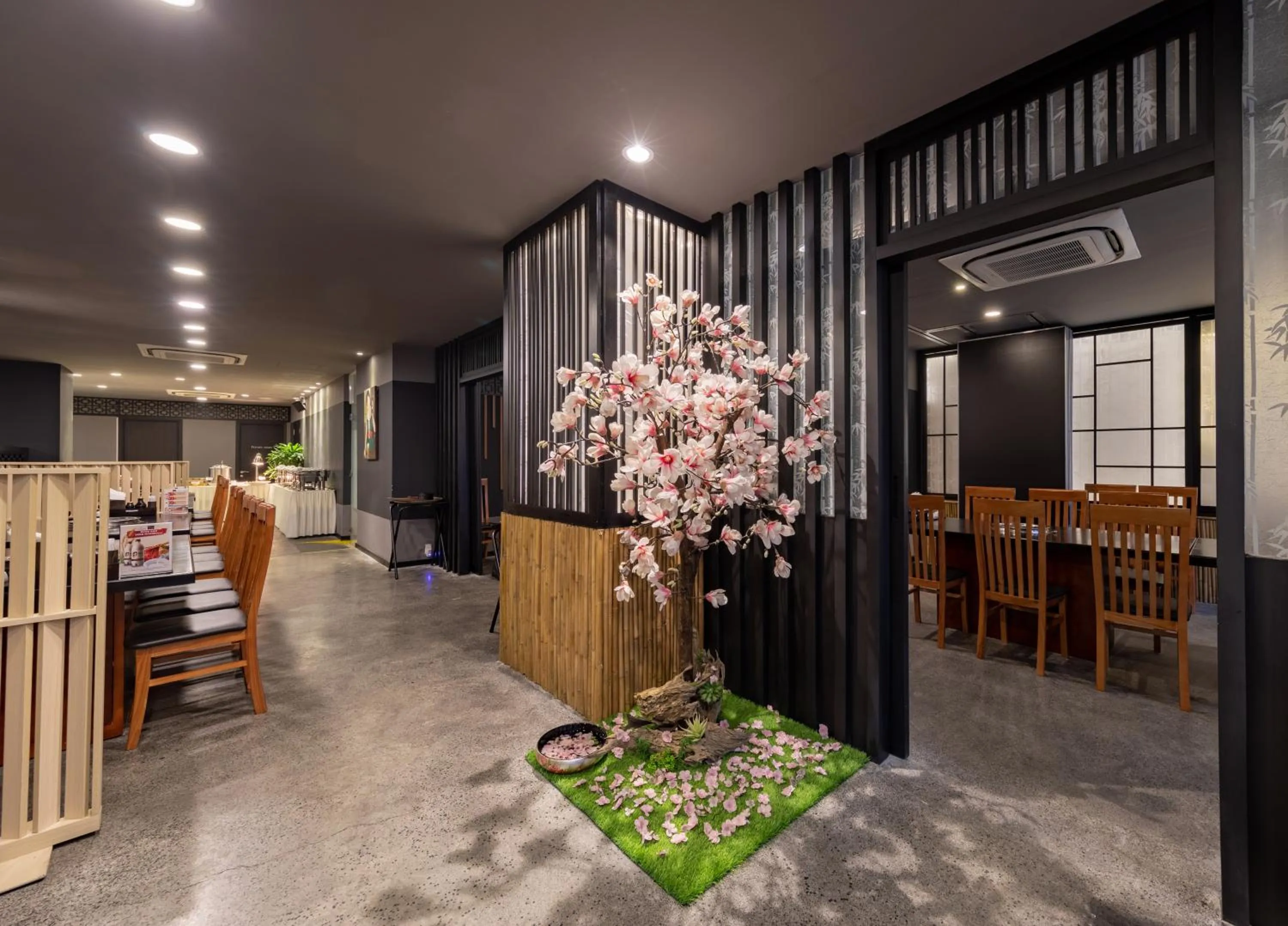 Dining area in Grandvrio City Danang By Route Inn Group