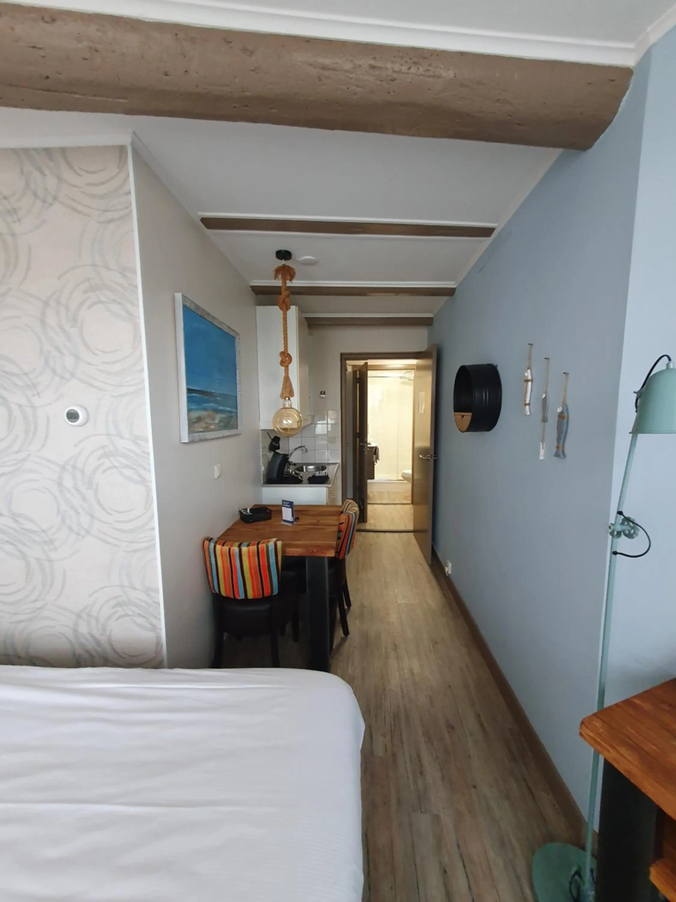 Bed in Hotel Almenum - het sfeervolle stadslogement -