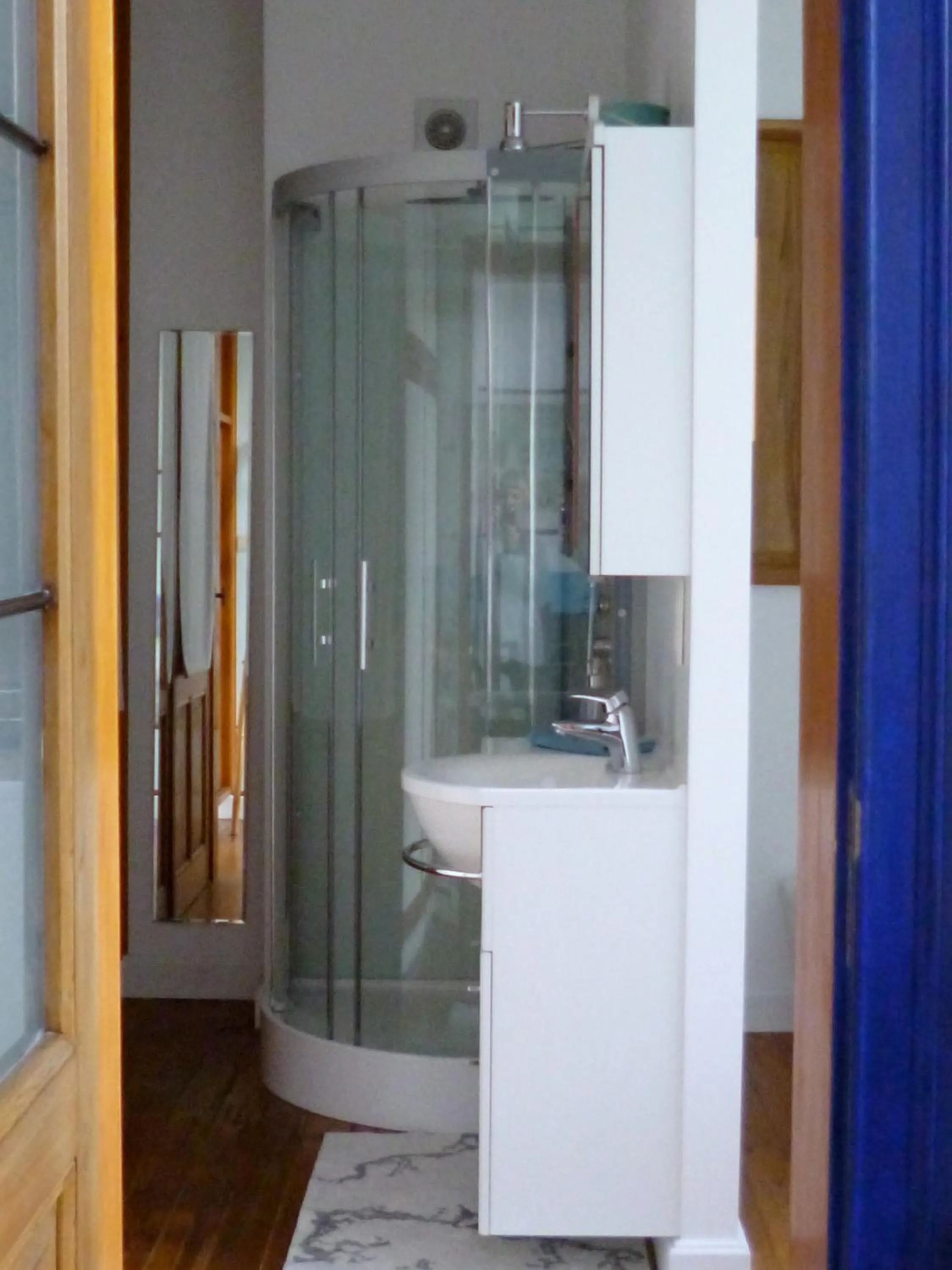 Shower in B&B Matin Tranquille