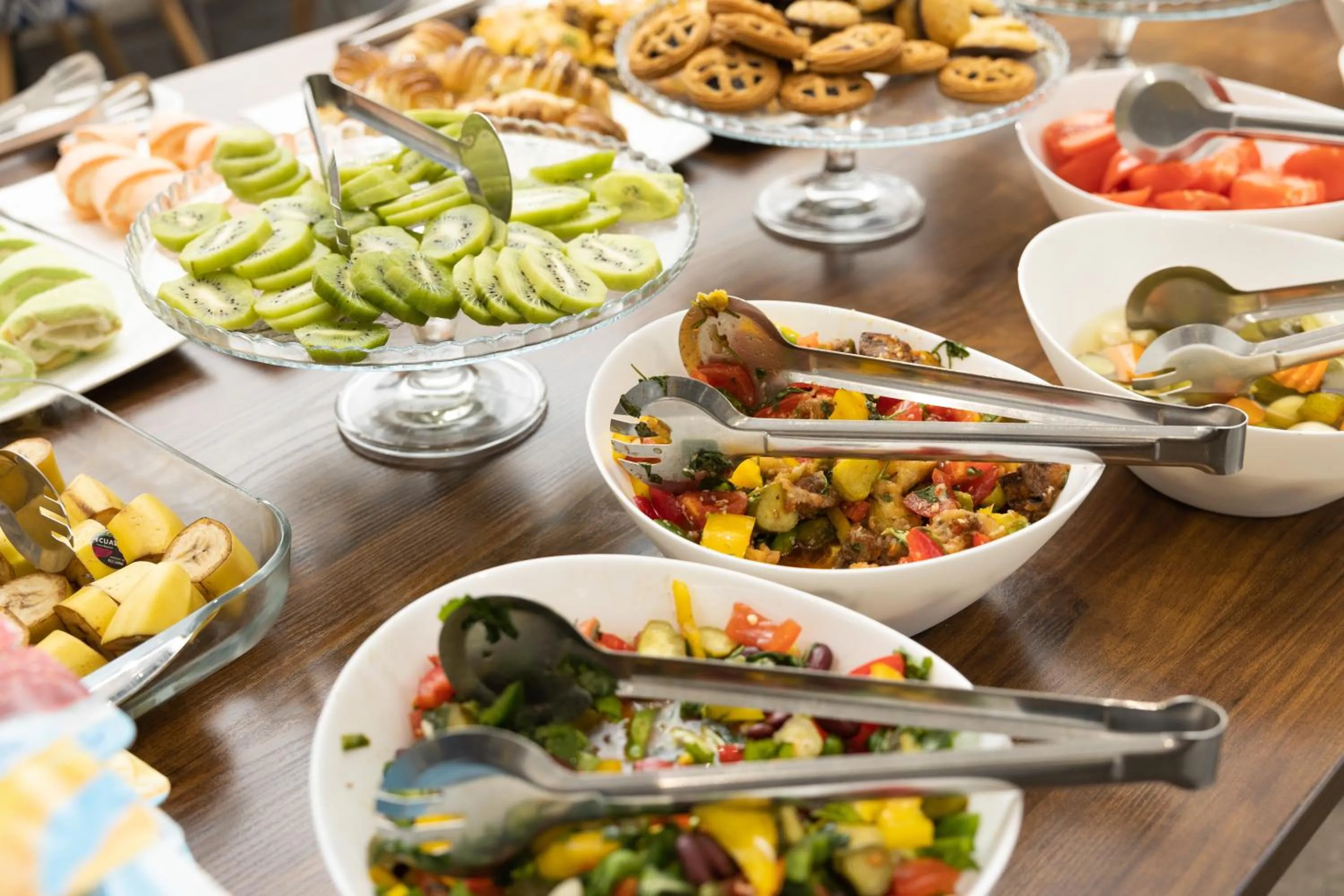 Food and drinks in Hotel Marwa Tashkent Pool&Spa