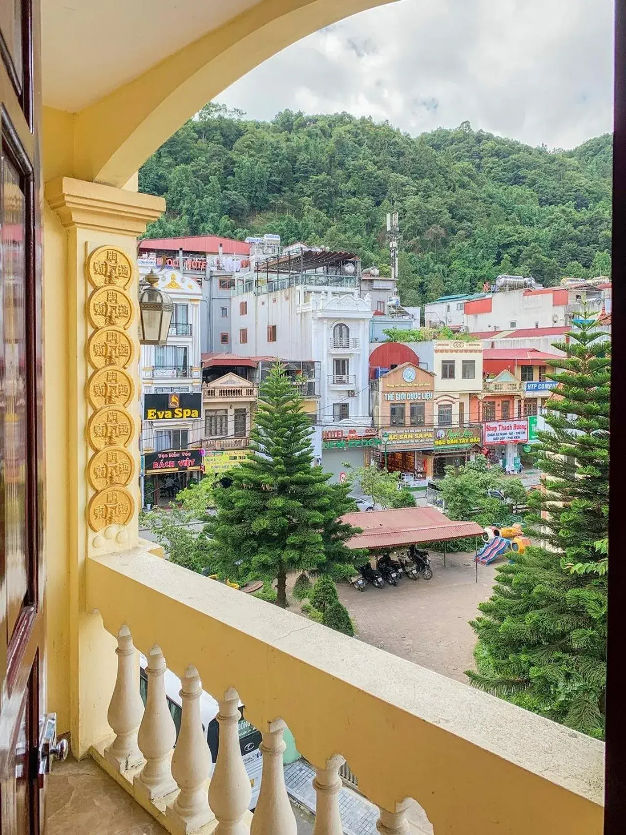 View (from property/room) in Cherry Hotel View (from property/room) in Cherry Hotel