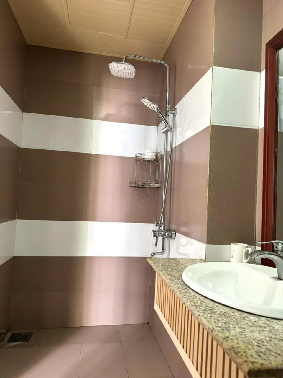 Bathroom in Thanh Hiền HB Hotel