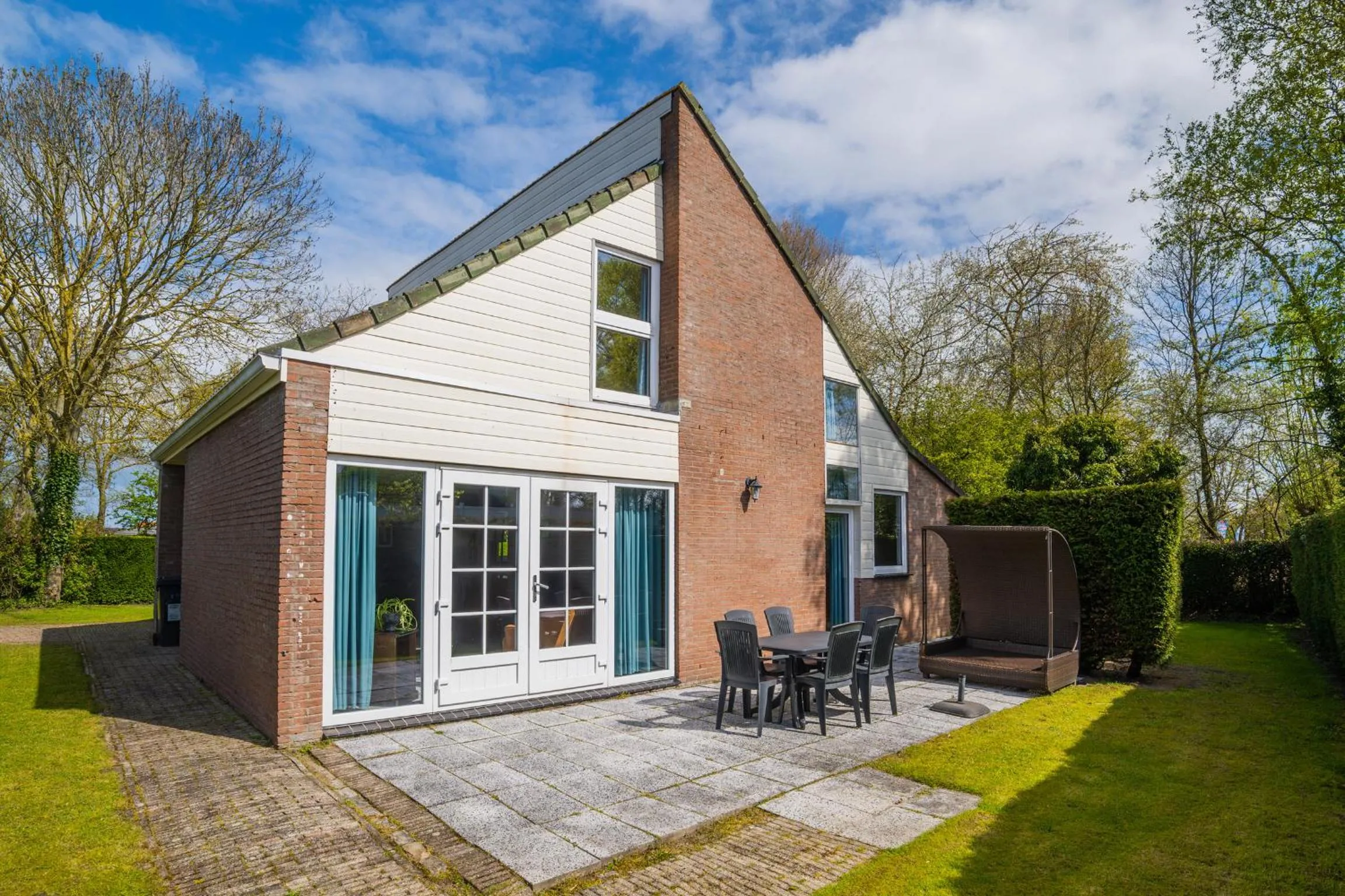 Property building in Camping de Brem