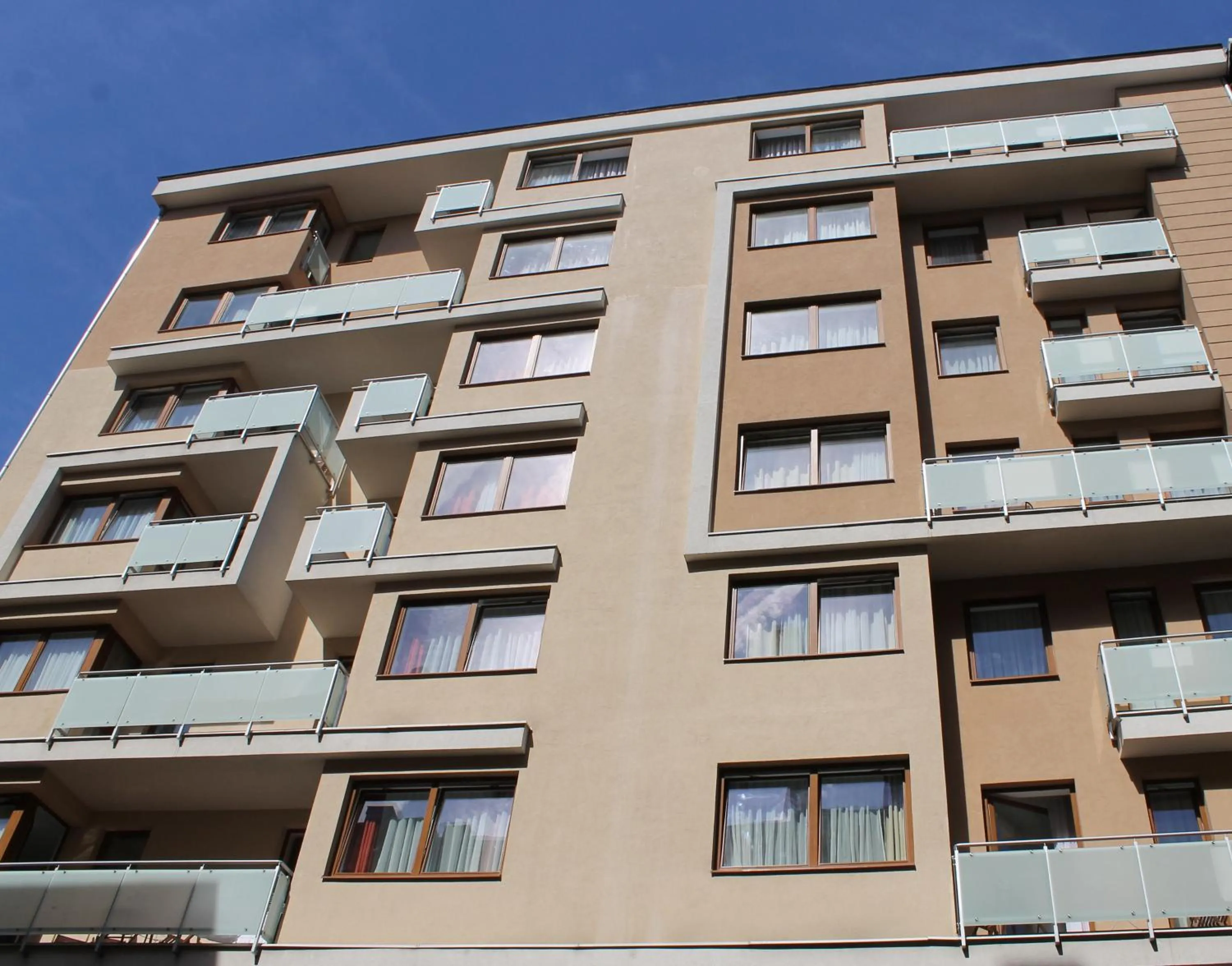 Facade/entrance in Maple Tree Budget Apartments