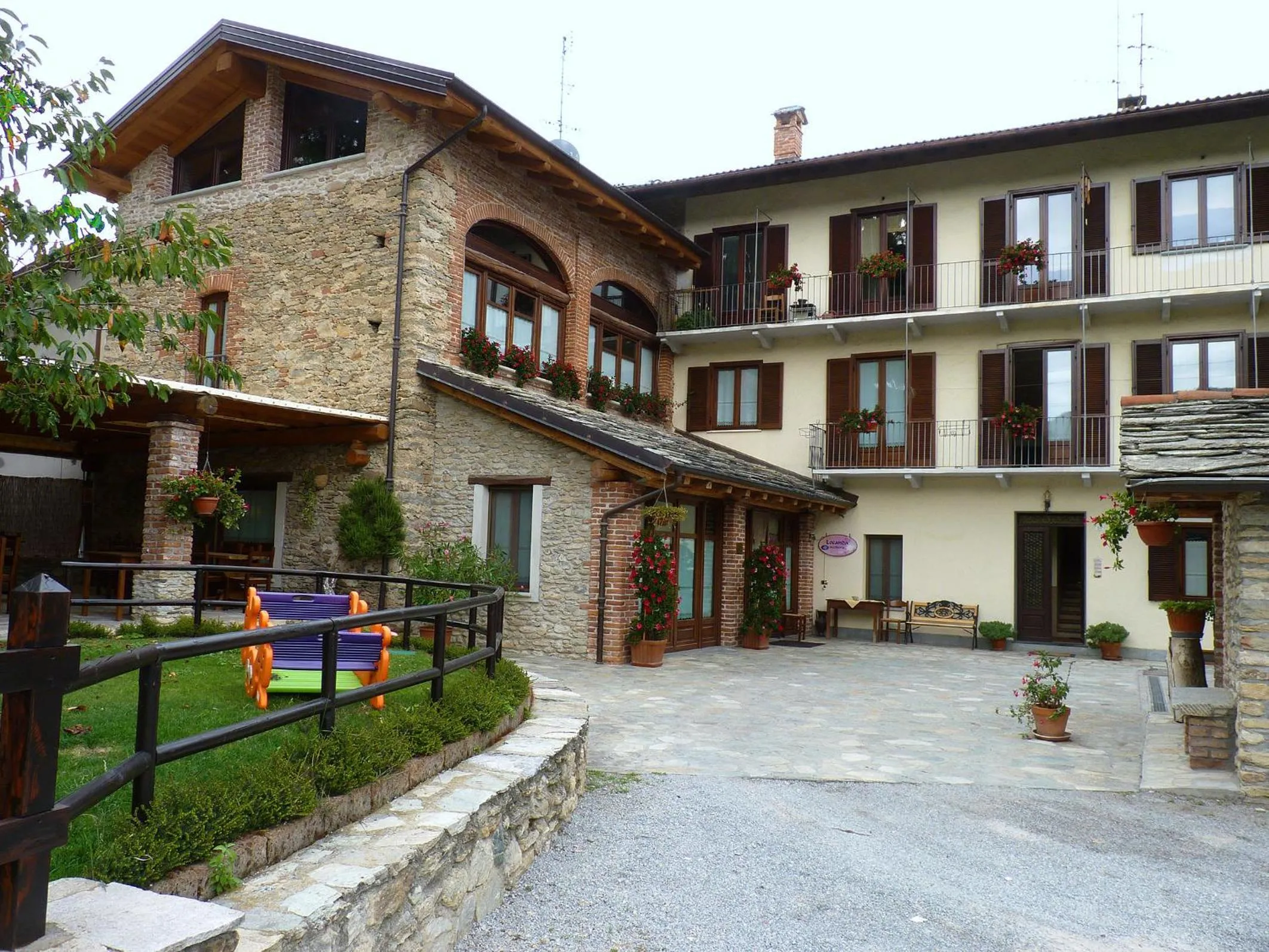 Locanda Occitana Cà Bianca