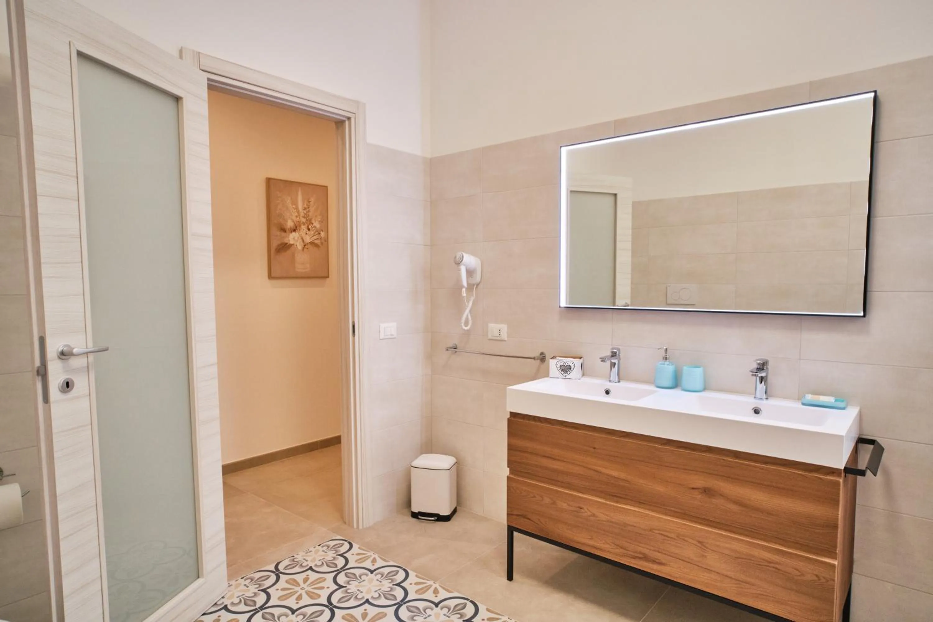 Shower in Agriturismo Il Megalite