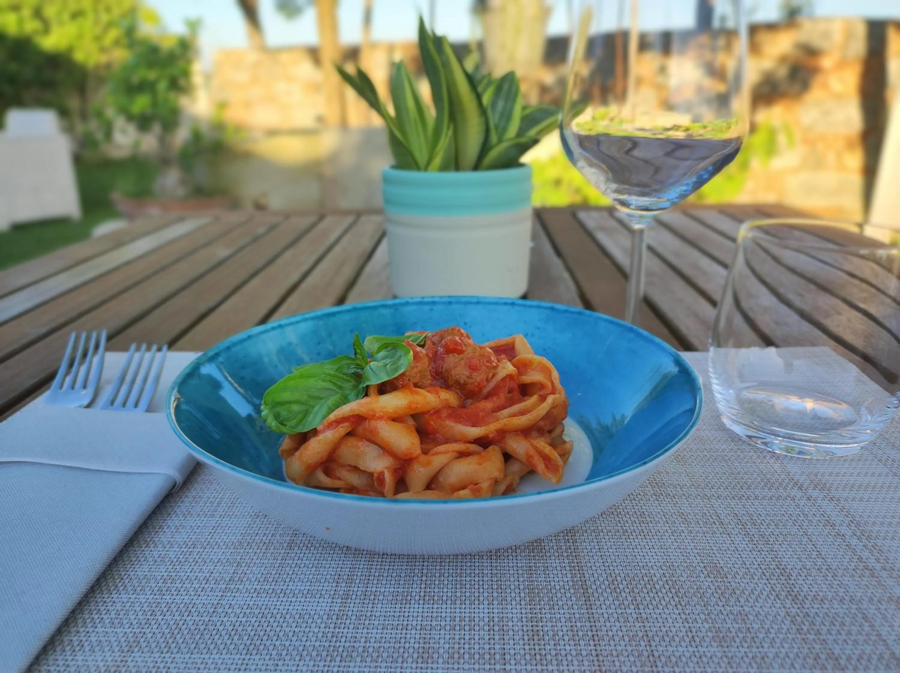 Restaurant/places to eat in Agriturismo Il Megalite