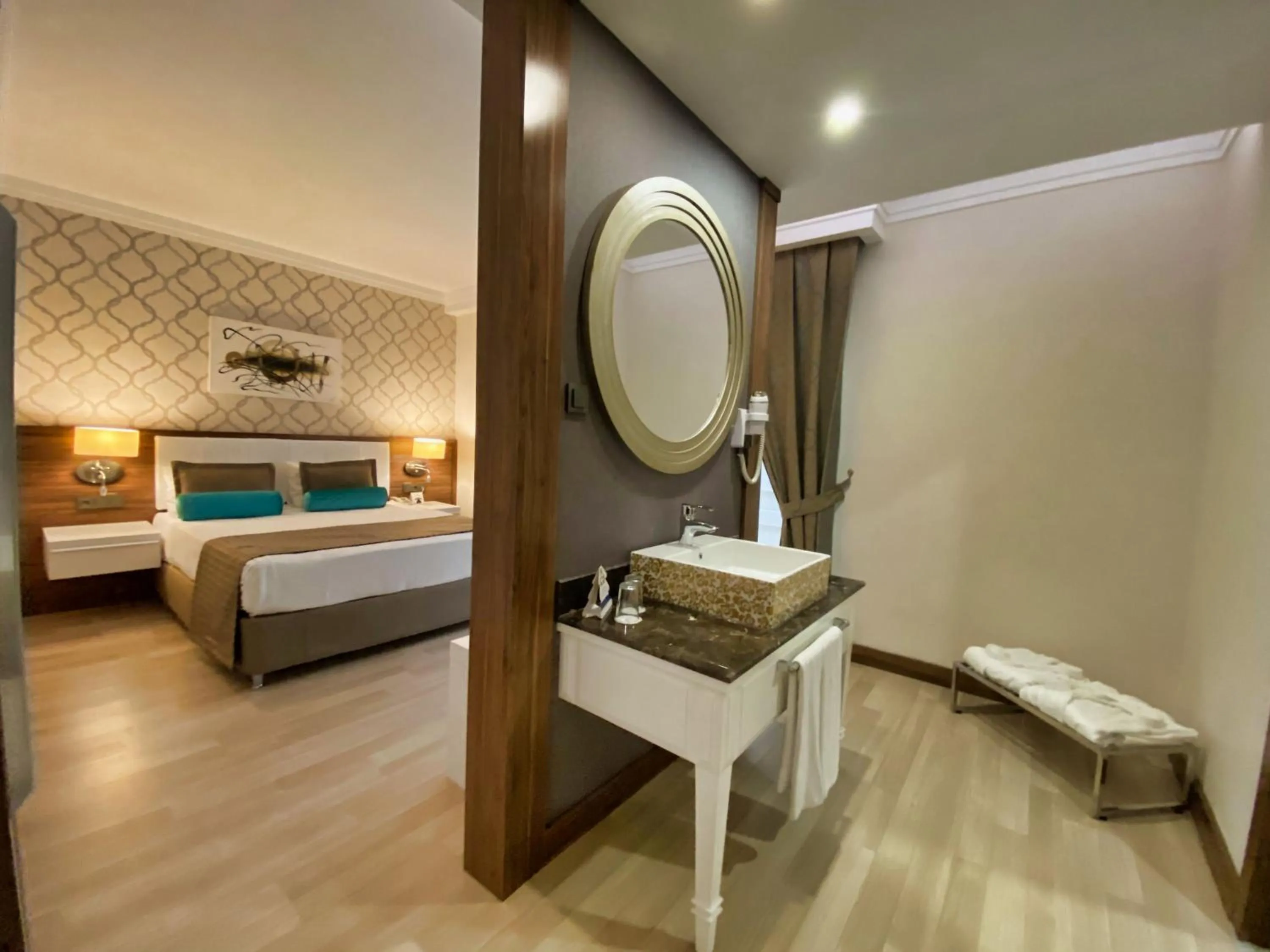 Bed in Luna Blanca Resort & Spa