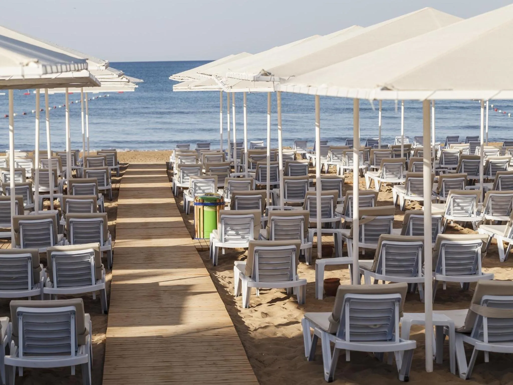 Day in Luna Blanca Resort & Spa