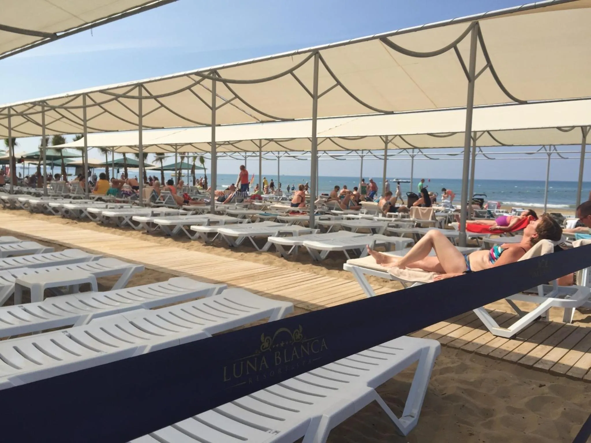 Day in Luna Blanca Resort & Spa