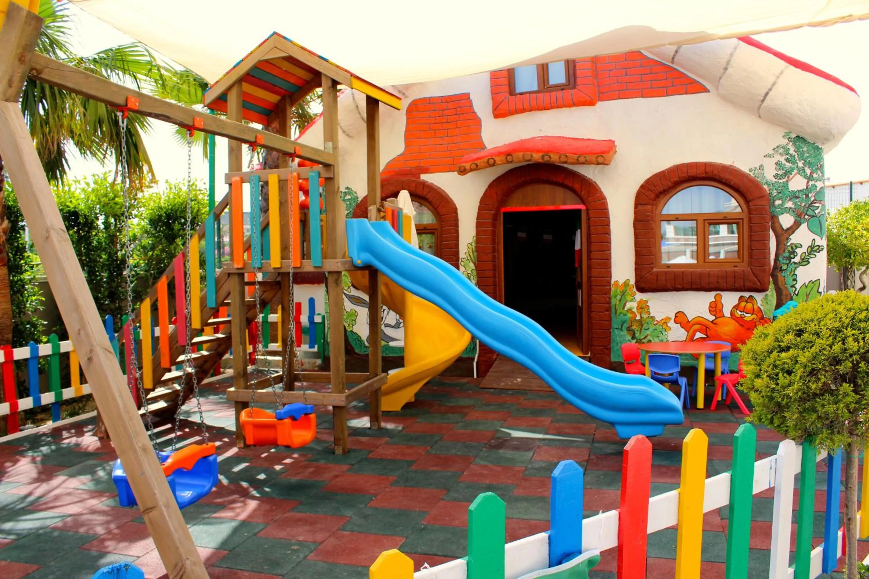 Children play ground in Luna Blanca Resort & Spa