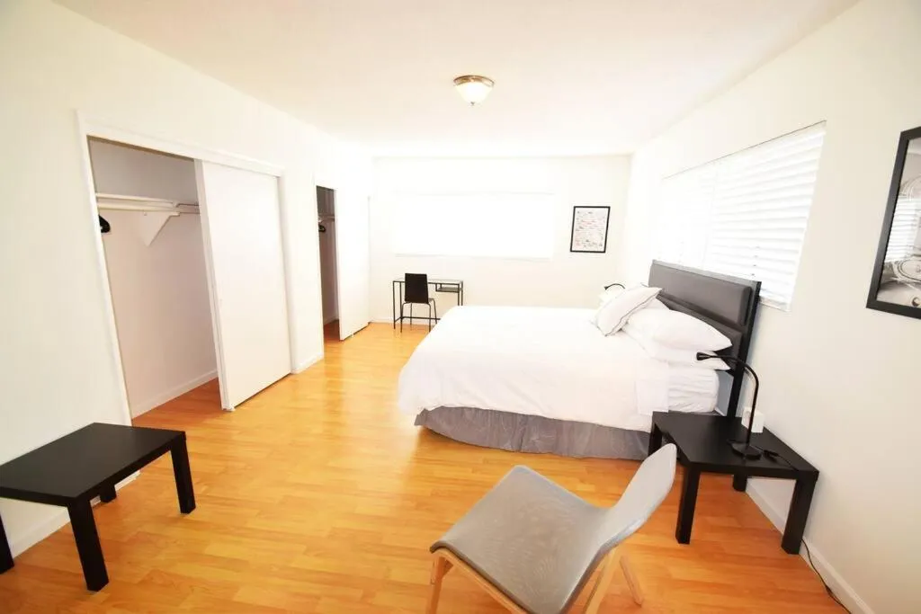 Bed in Hollywood Business Apartments