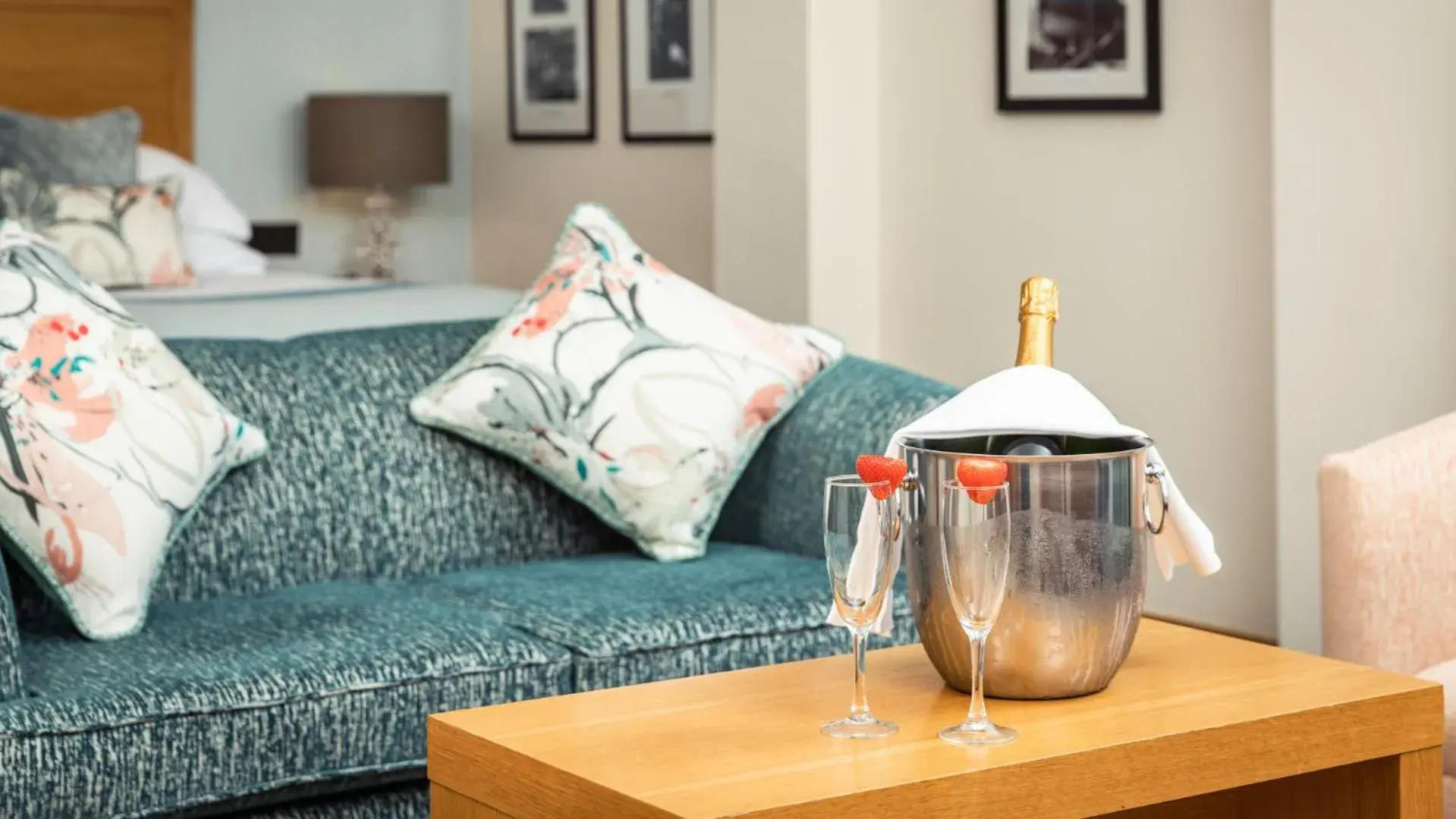 Bed in The Stormont Hotel Bed in The Stormont Hotel