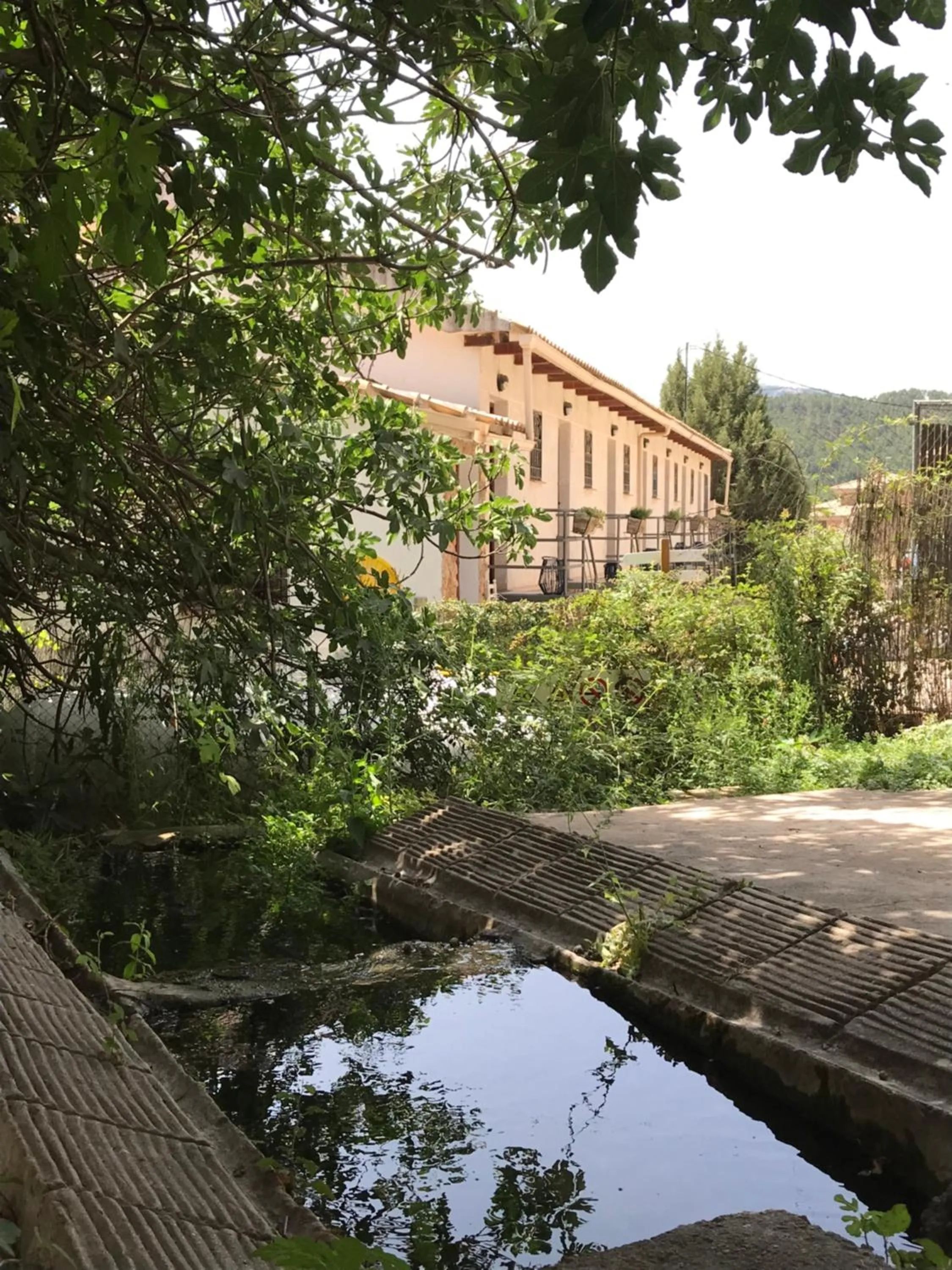 Property building in Chorros del Río Mundo