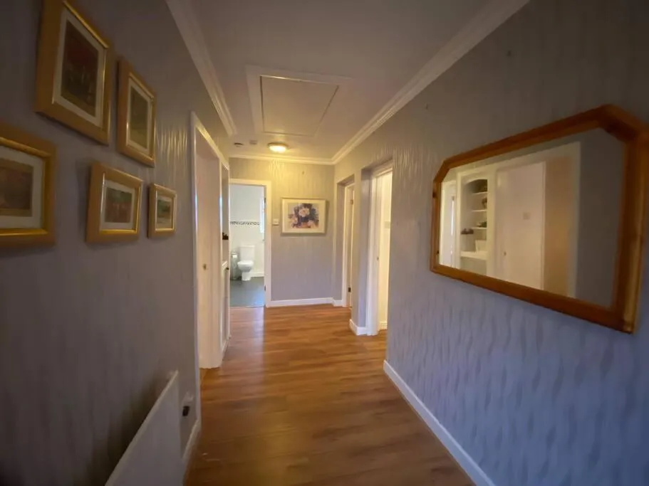 Quiet secluded two bedroom bungalow with parking