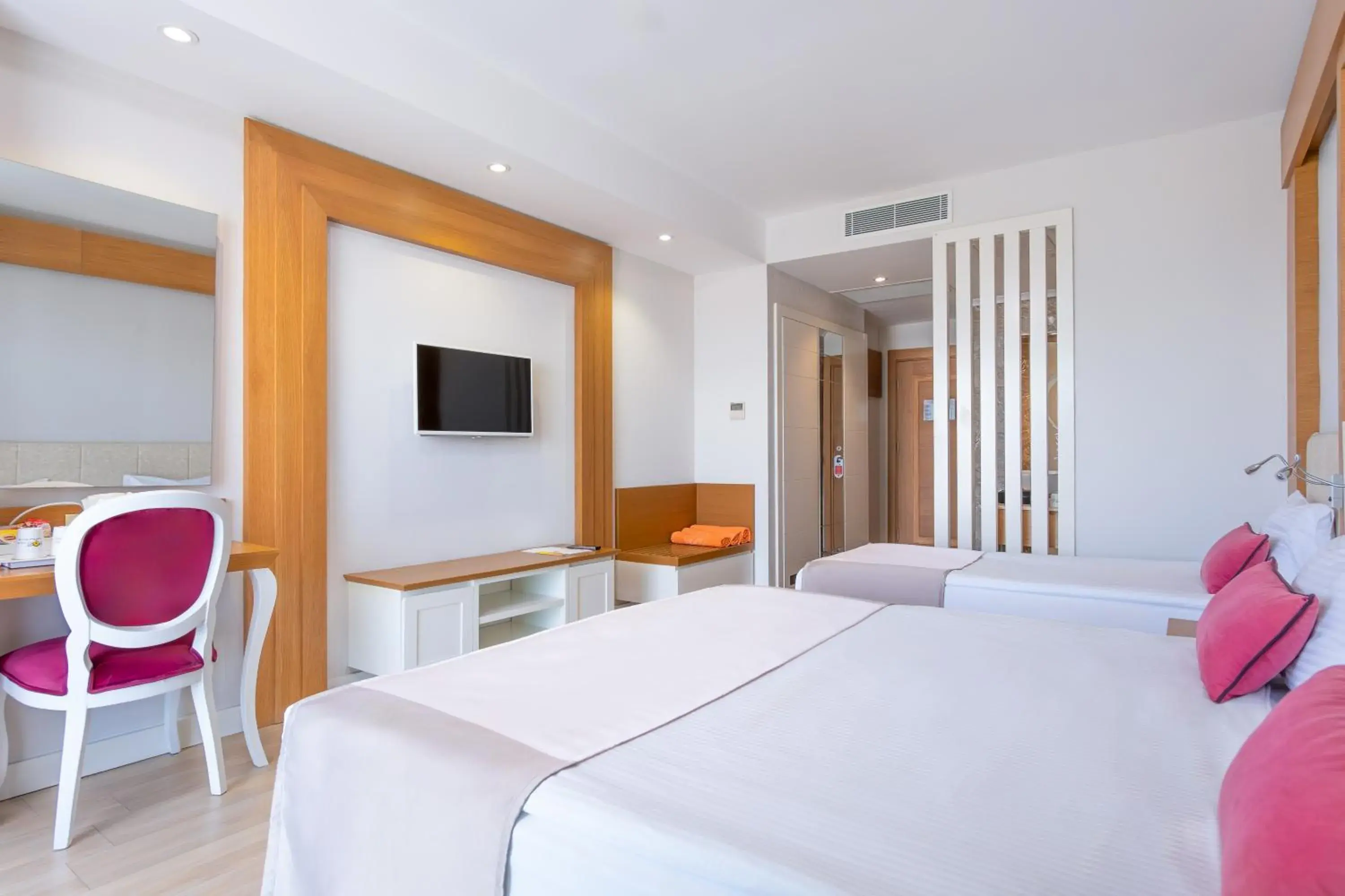 Triple Room - single occupancy in Port Nature Luxury Resort Triple Room - single occupancy in Port Nature Luxury Resort