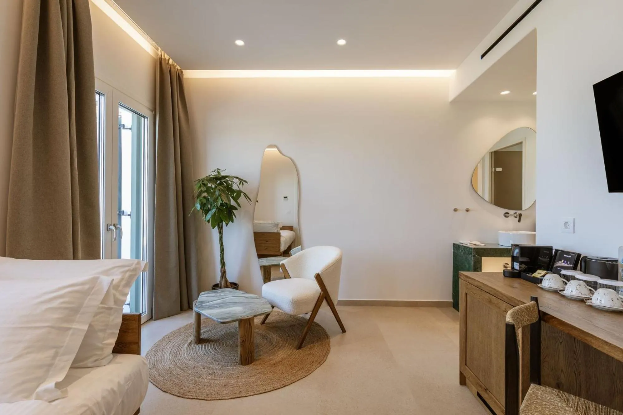 TV and multimedia in Aya Sofia Suites