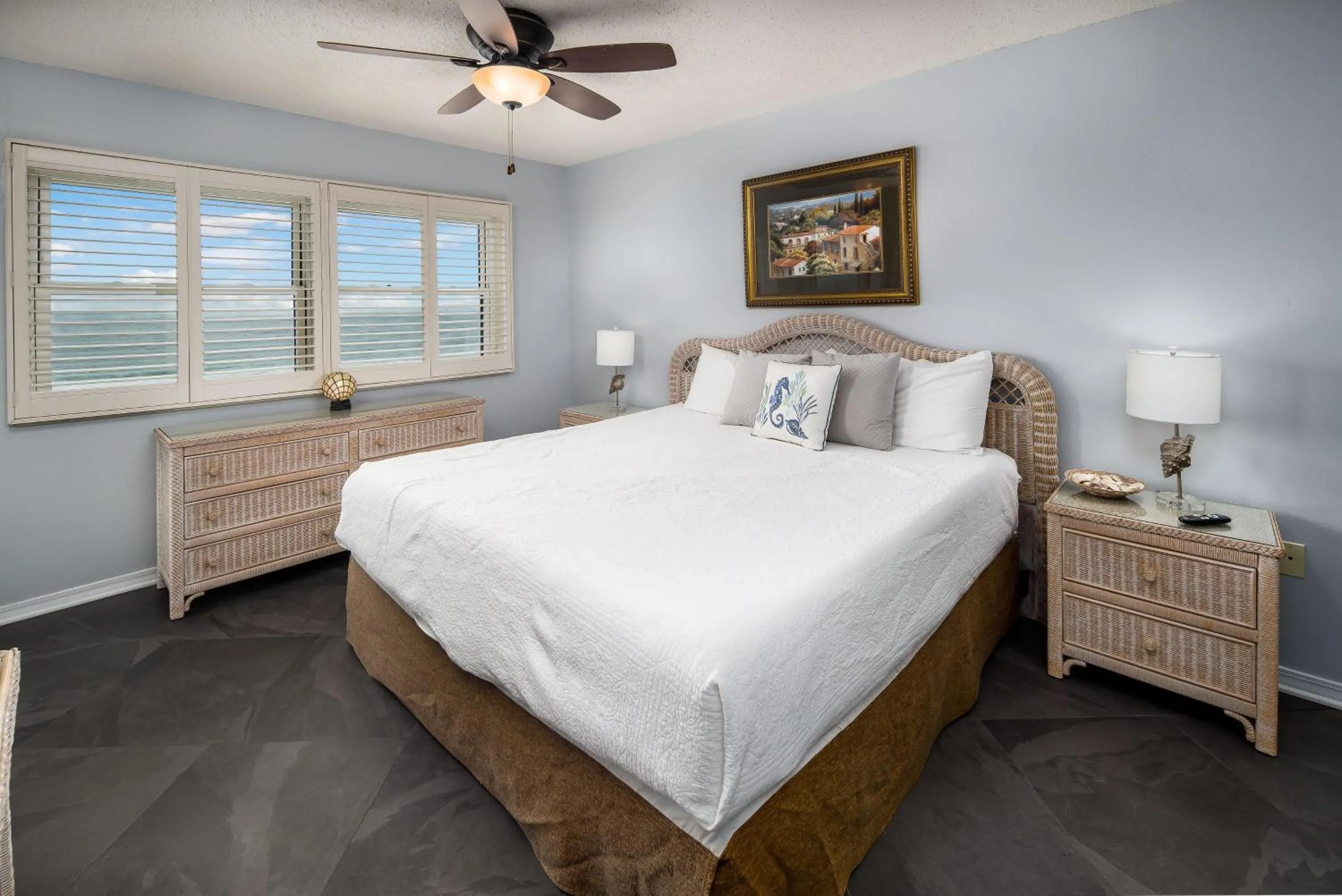 Nautilus 1702 Gulf Front Large 2 BR 2 BA Penthouse 7th Floor