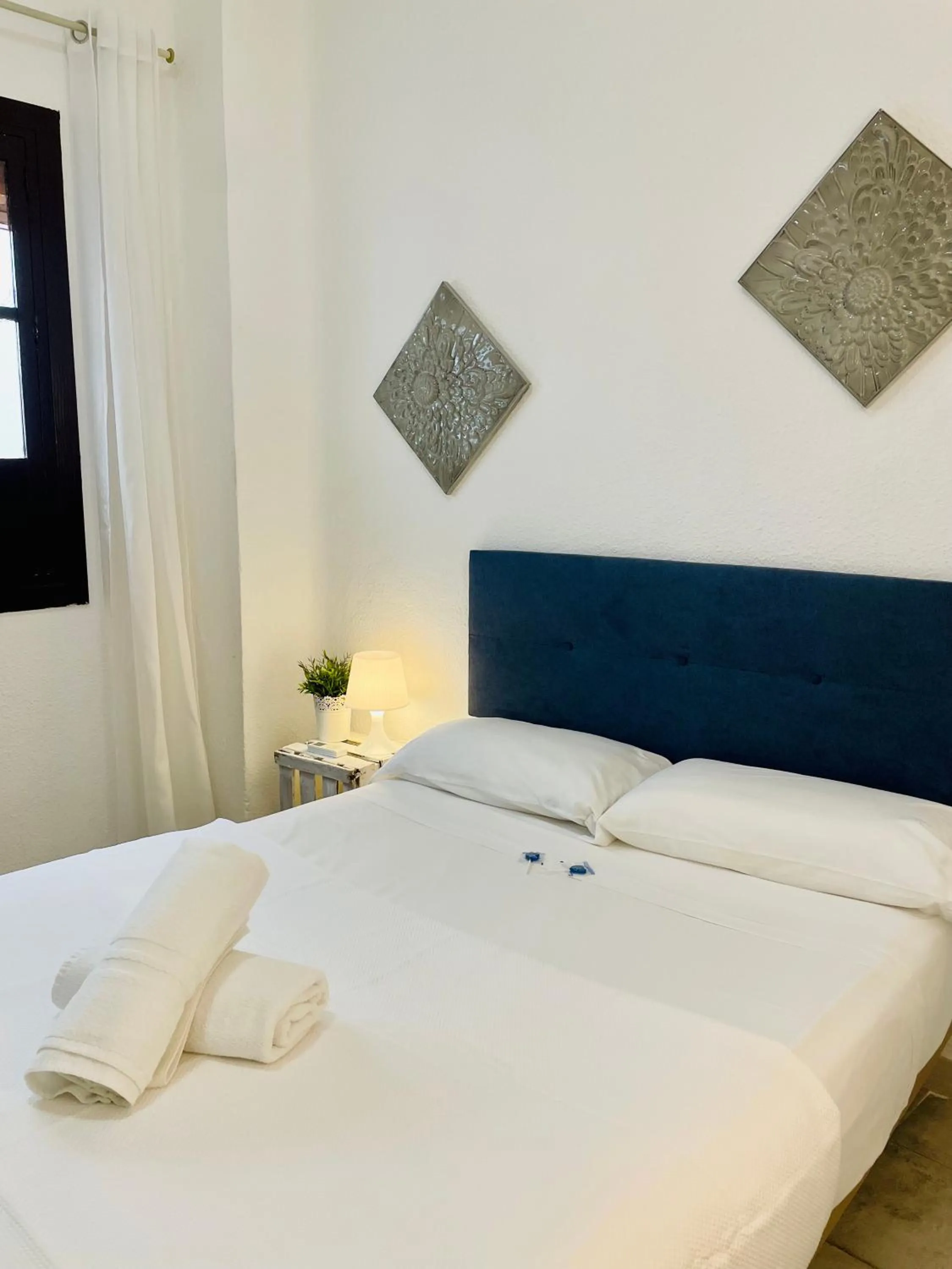 Family, Bed in Pension Venecia Gomerez