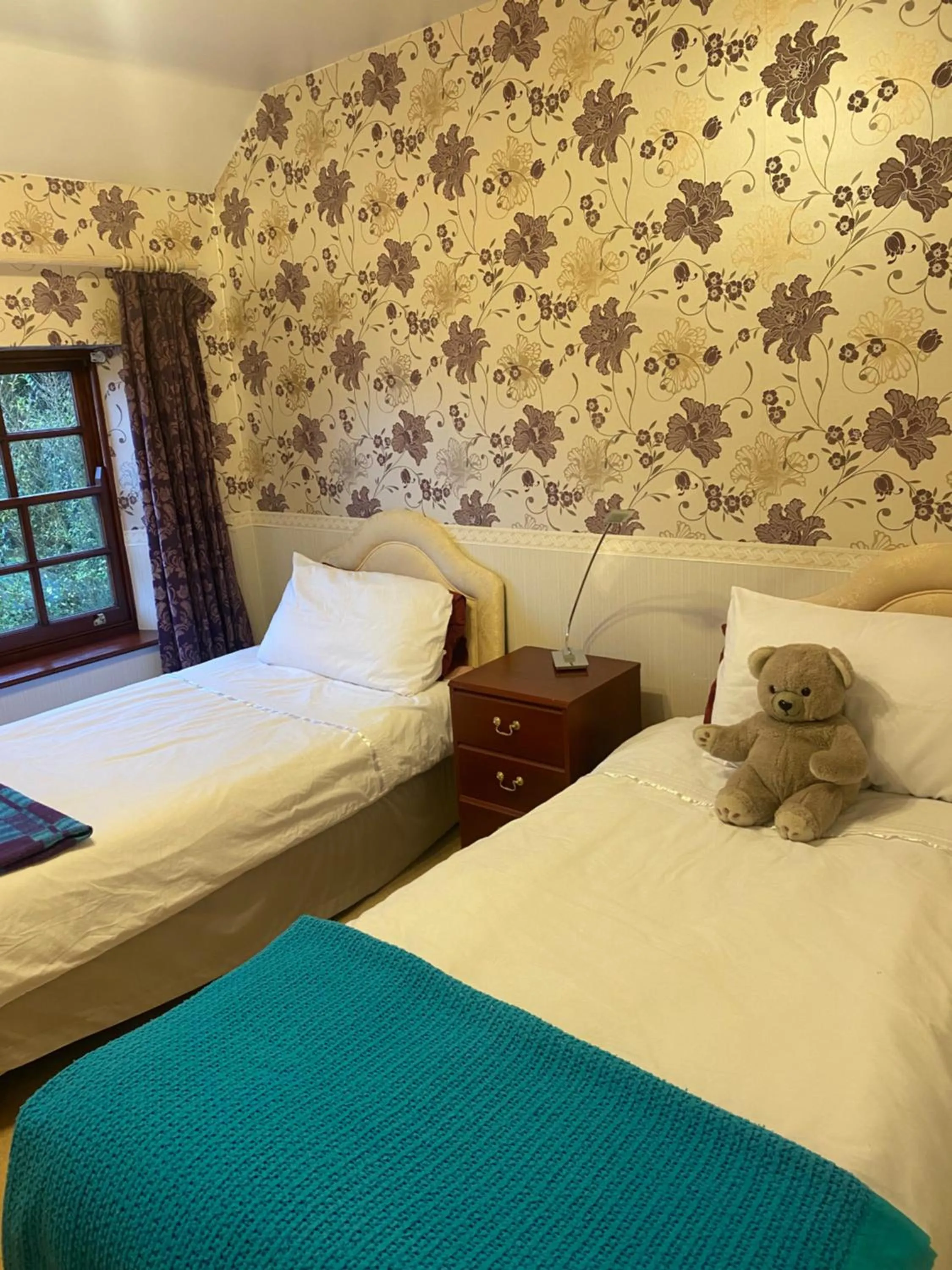 The Laurels Bed and Breakfast